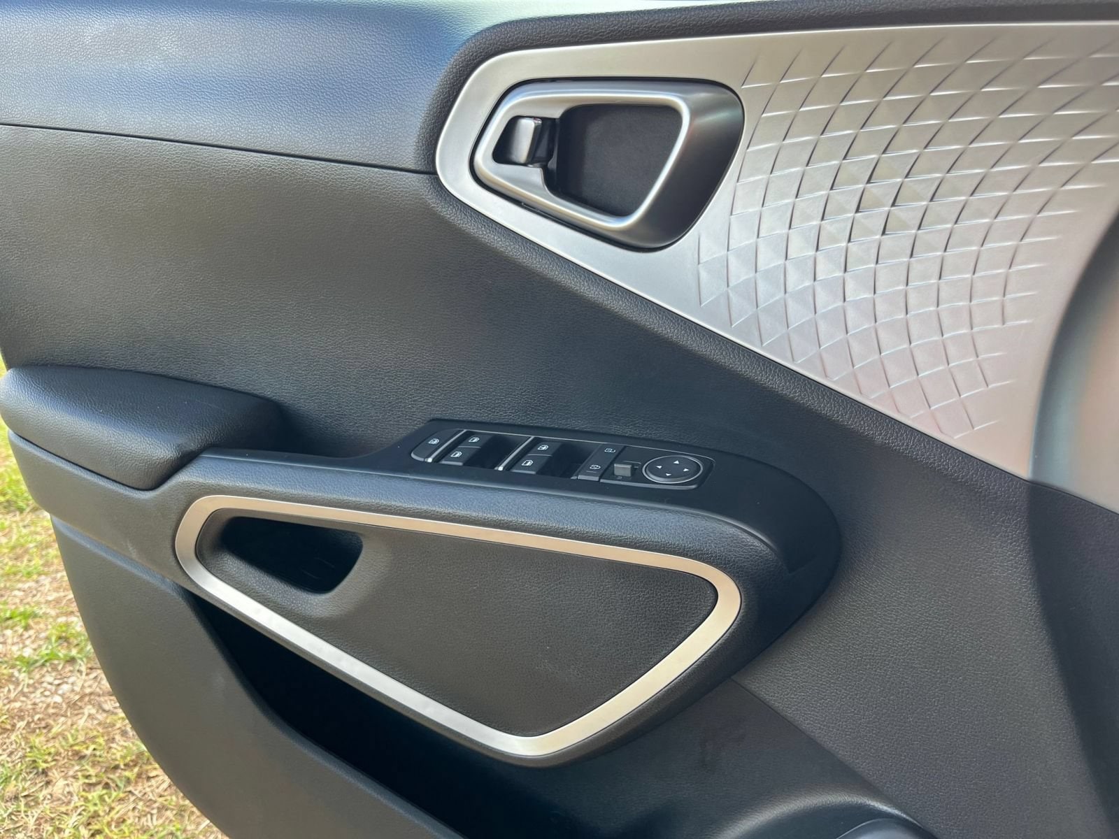 Thumbnail: 2025 Kia Soul - 18