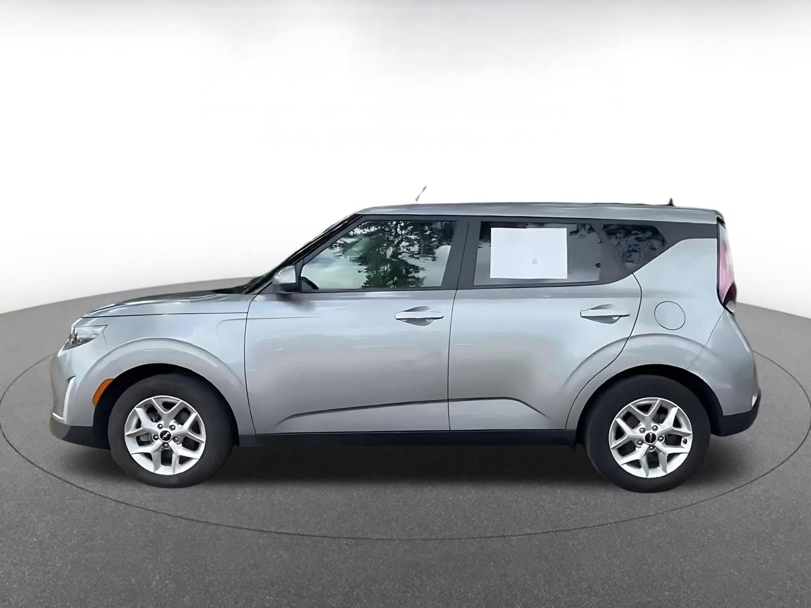 Thumbnail: 2025 Kia Soul - 9