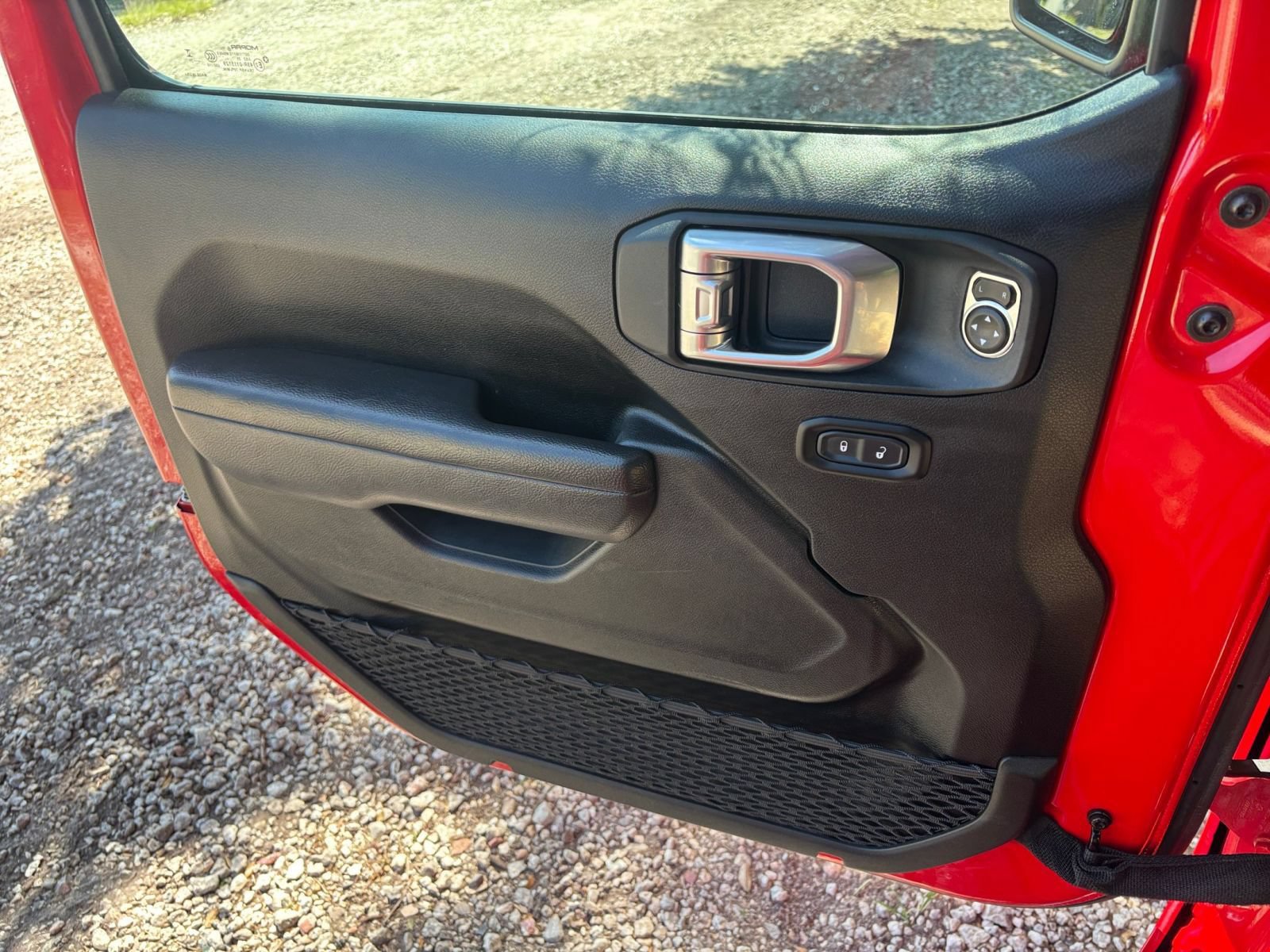 Thumbnail: 2025 Jeep Wrangler - 18
