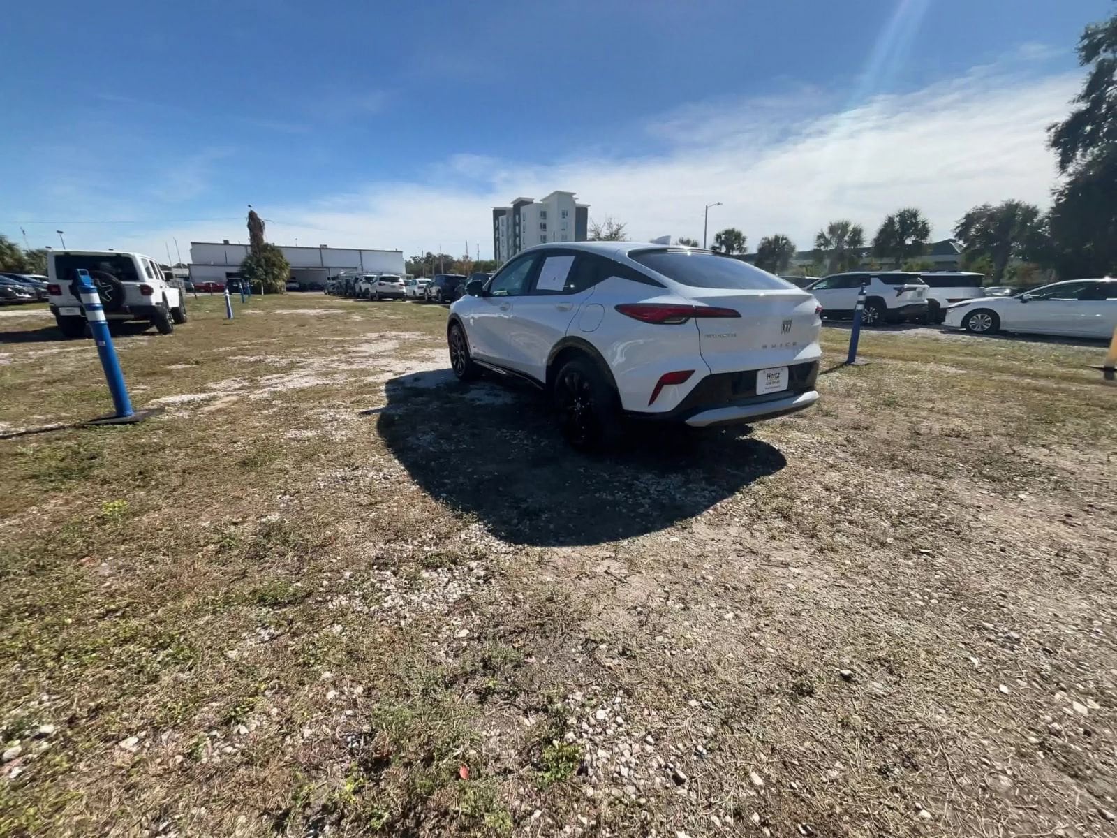 Thumbnail: 2025 Buick Envista - 16