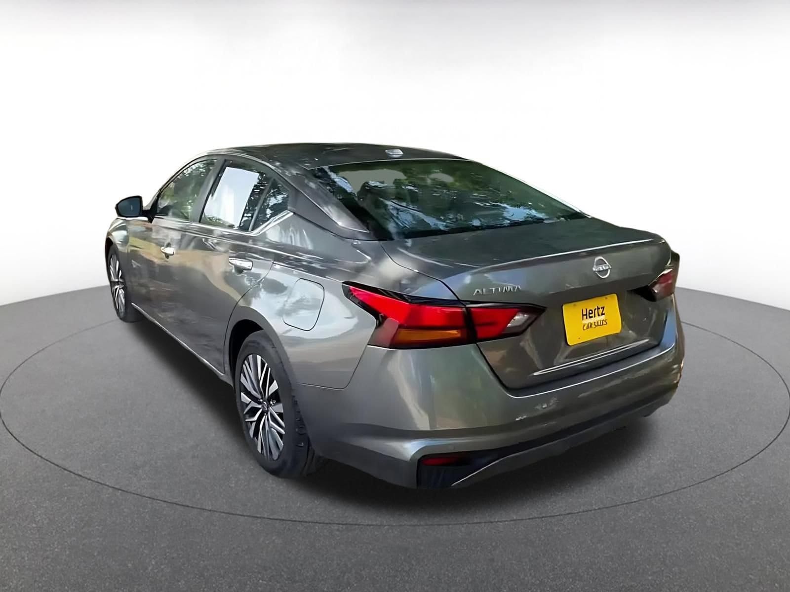 Thumbnail: 2025 Nissan Altima - 11