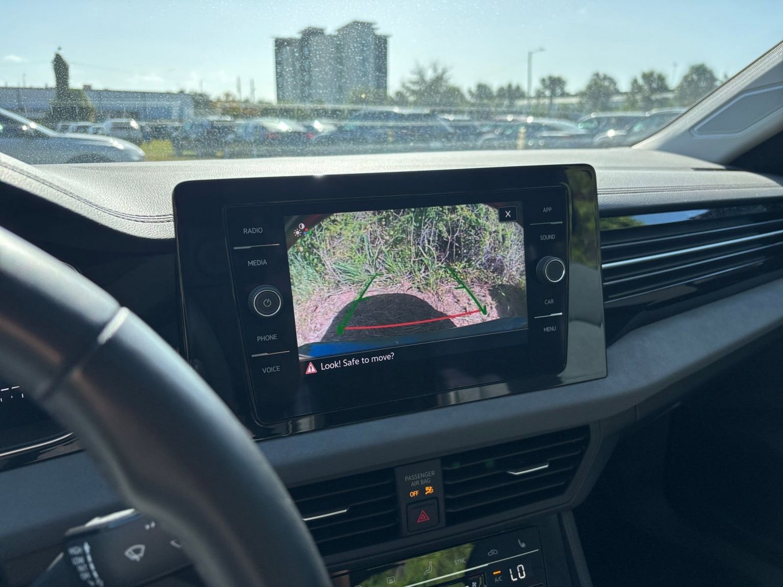 Thumbnail: 2025 Volkswagen Jetta - 17