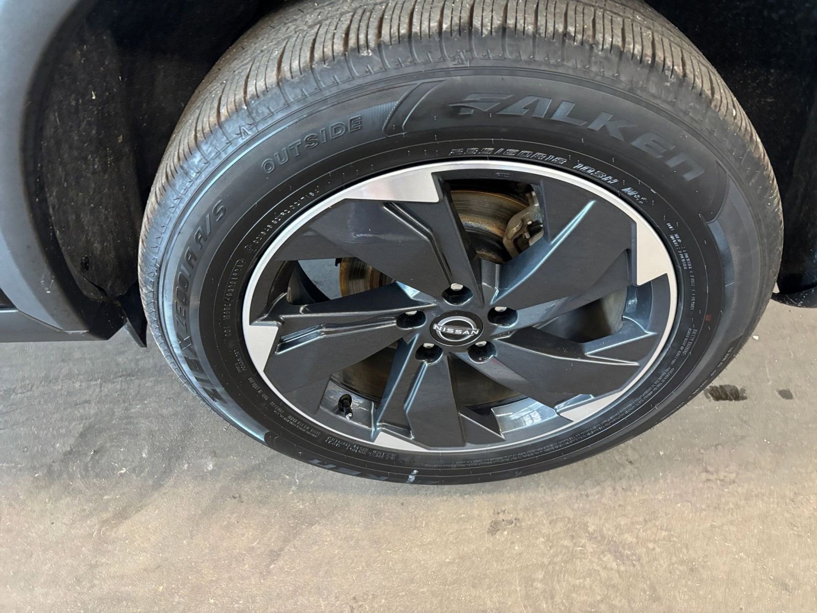 Thumbnail: 2025 Nissan Rogue - 32