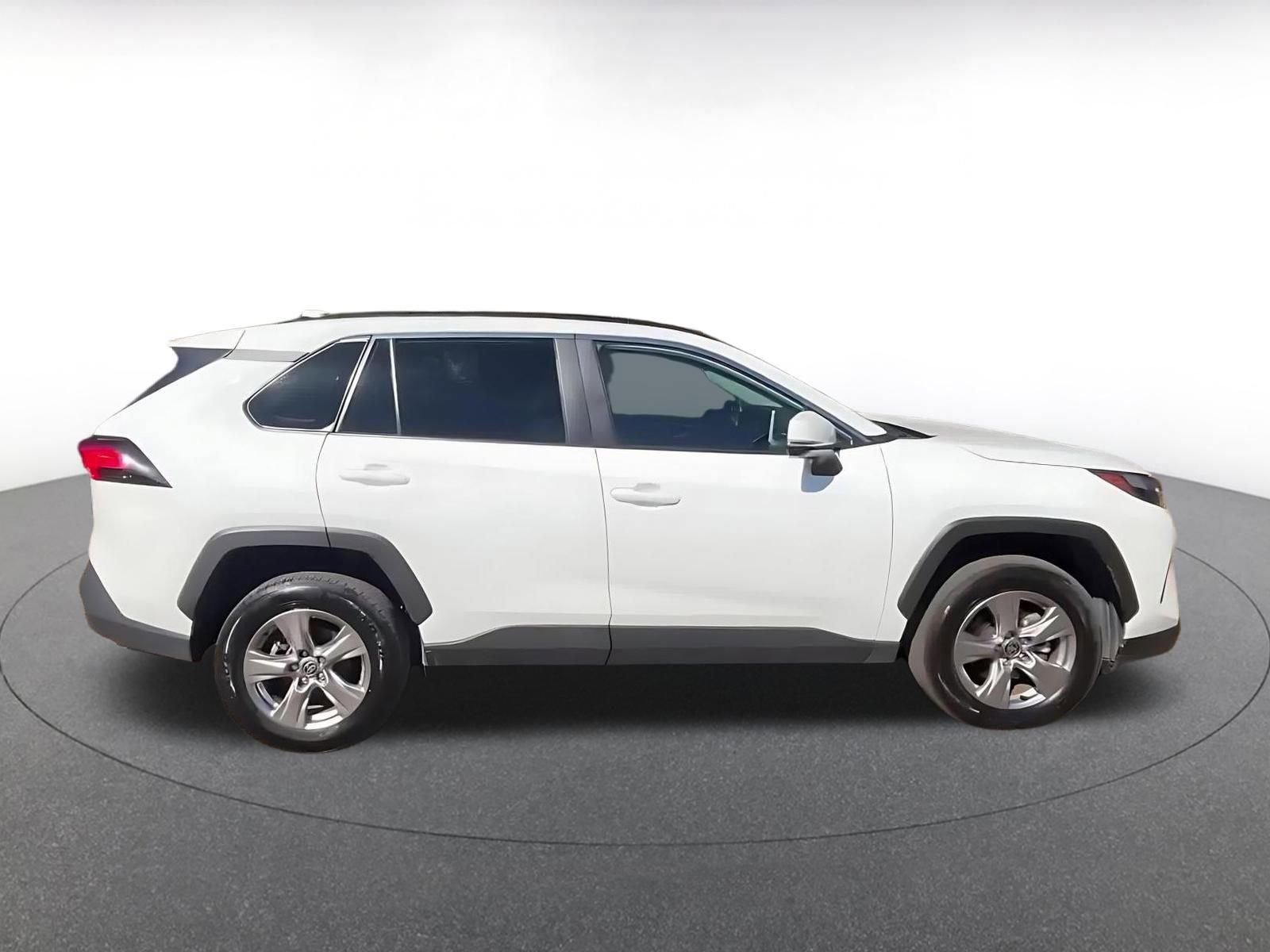 Thumbnail: 2024 Toyota RAV4 - 16