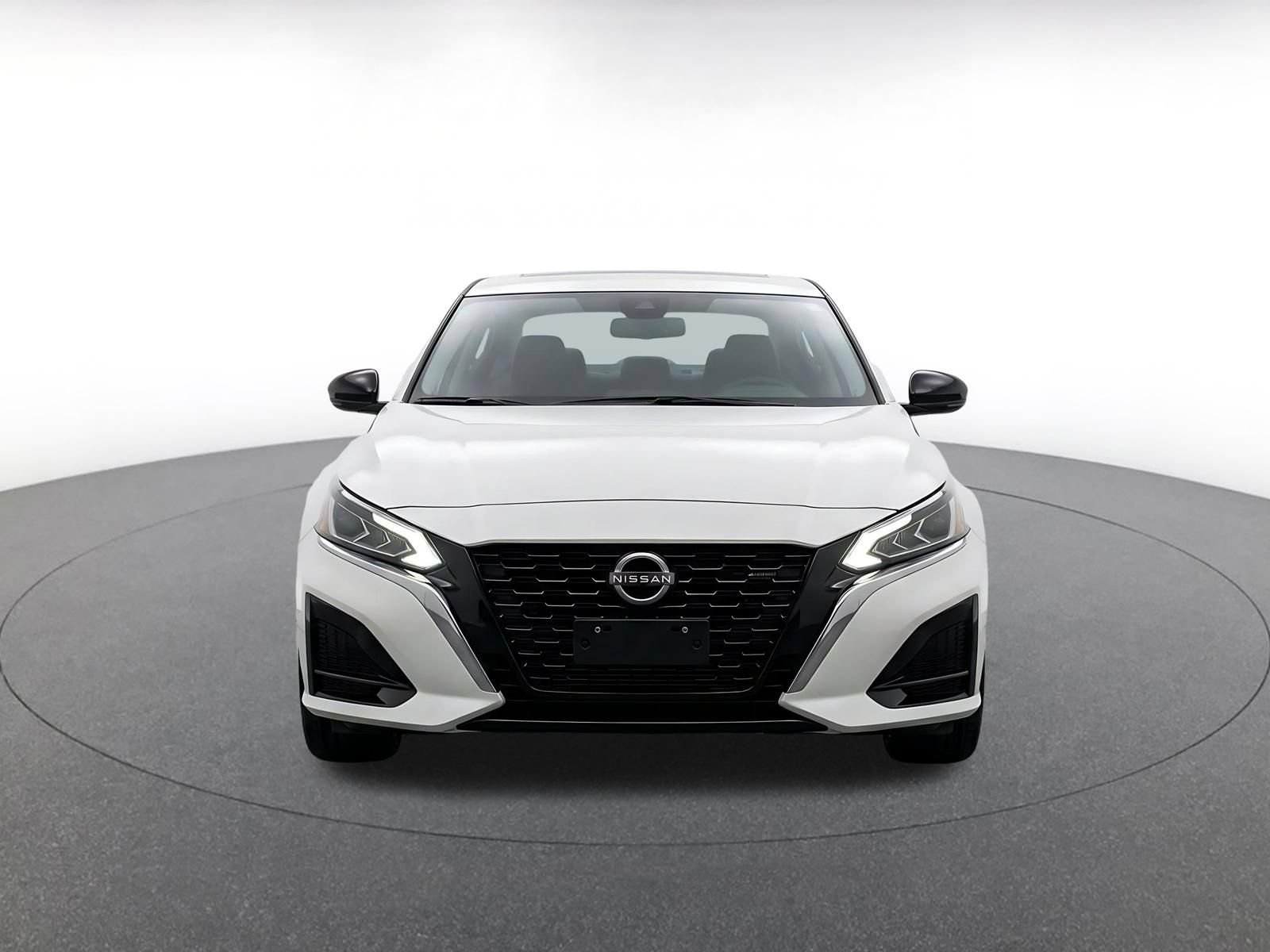 Thumbnail: 2025 Nissan Altima - 2