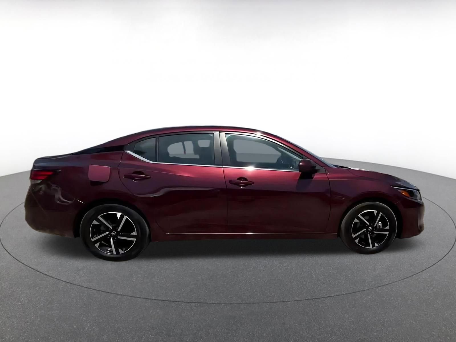 Thumbnail: 2025 Nissan Sentra - 17