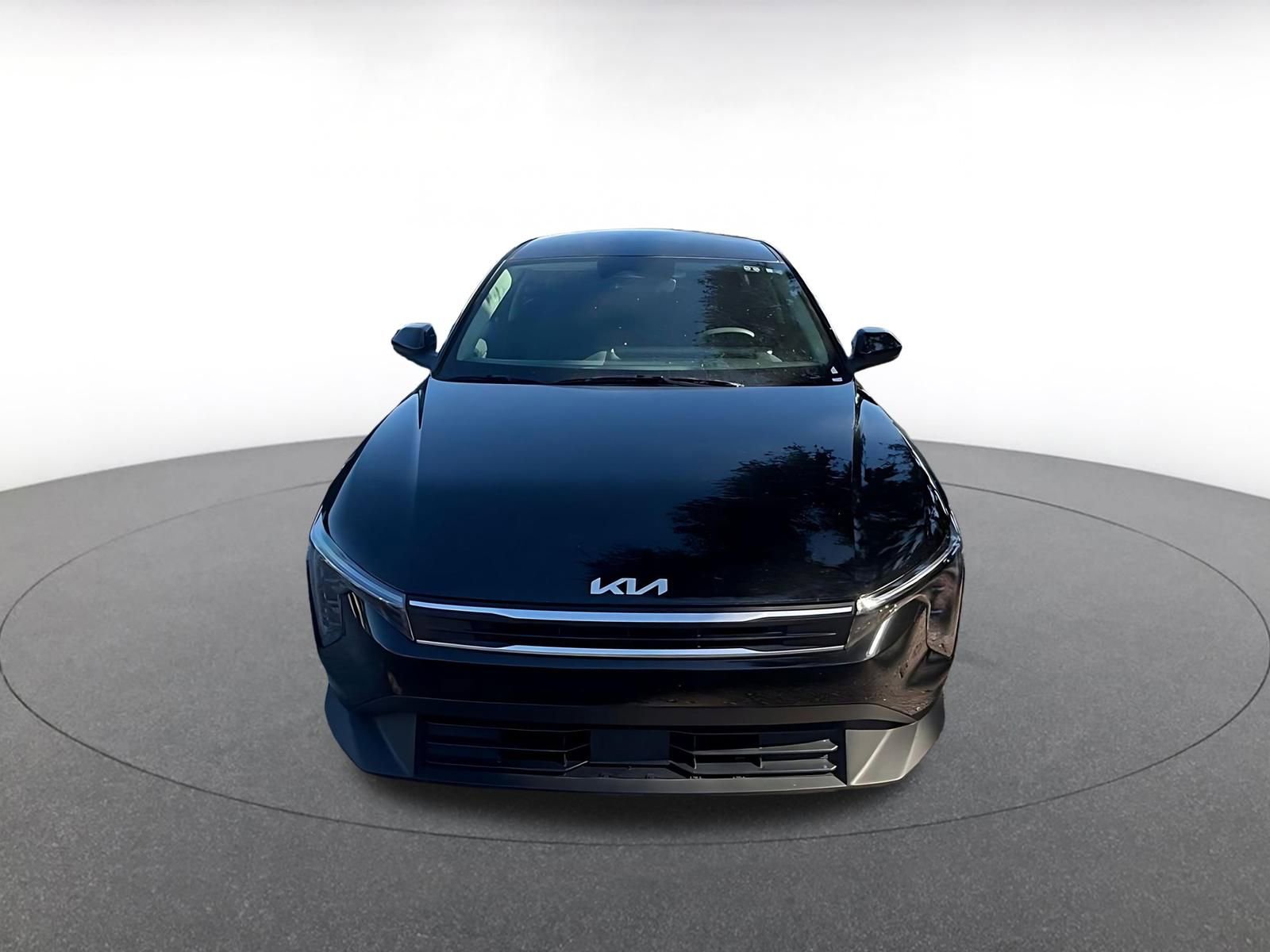 Thumbnail: 2025 Kia K4 - 3