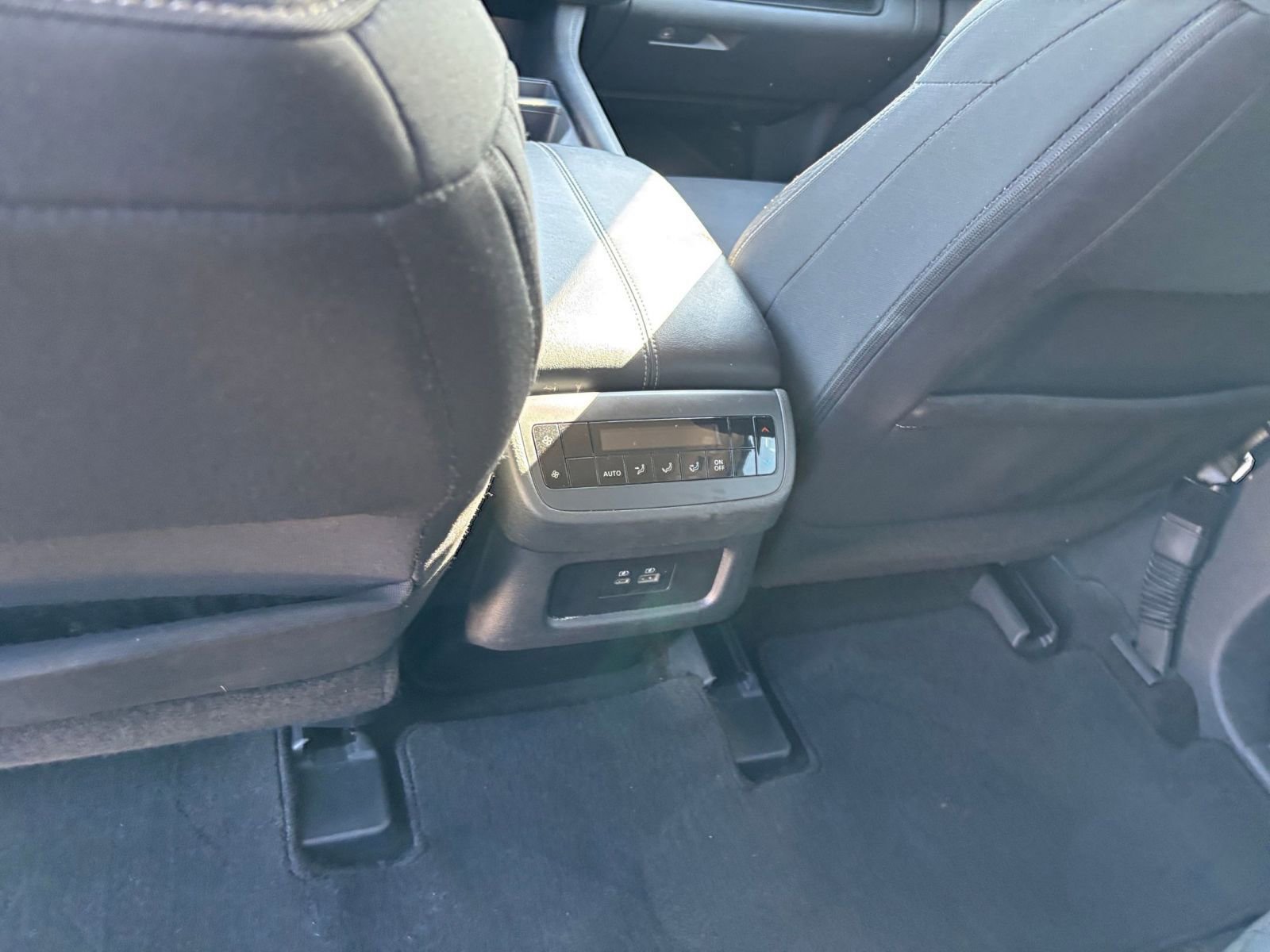 Thumbnail: 2025 Nissan Pathfinder - 25