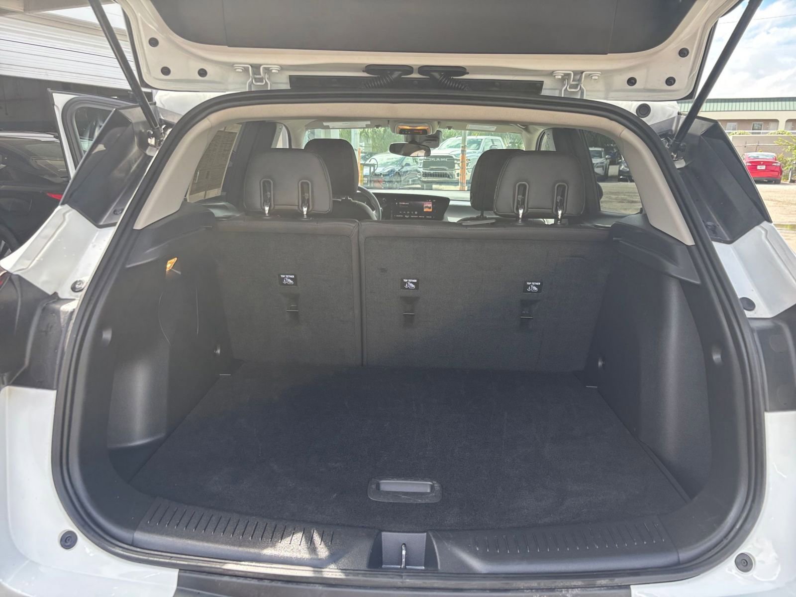 Thumbnail: 2025 Buick Encore GX - 33