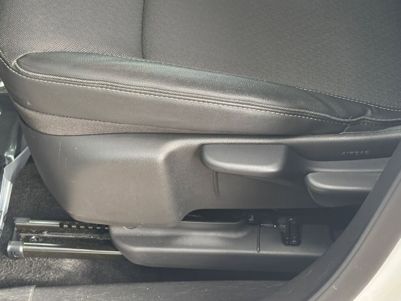 Thumbnail: 2025 Buick Encore GX - 23