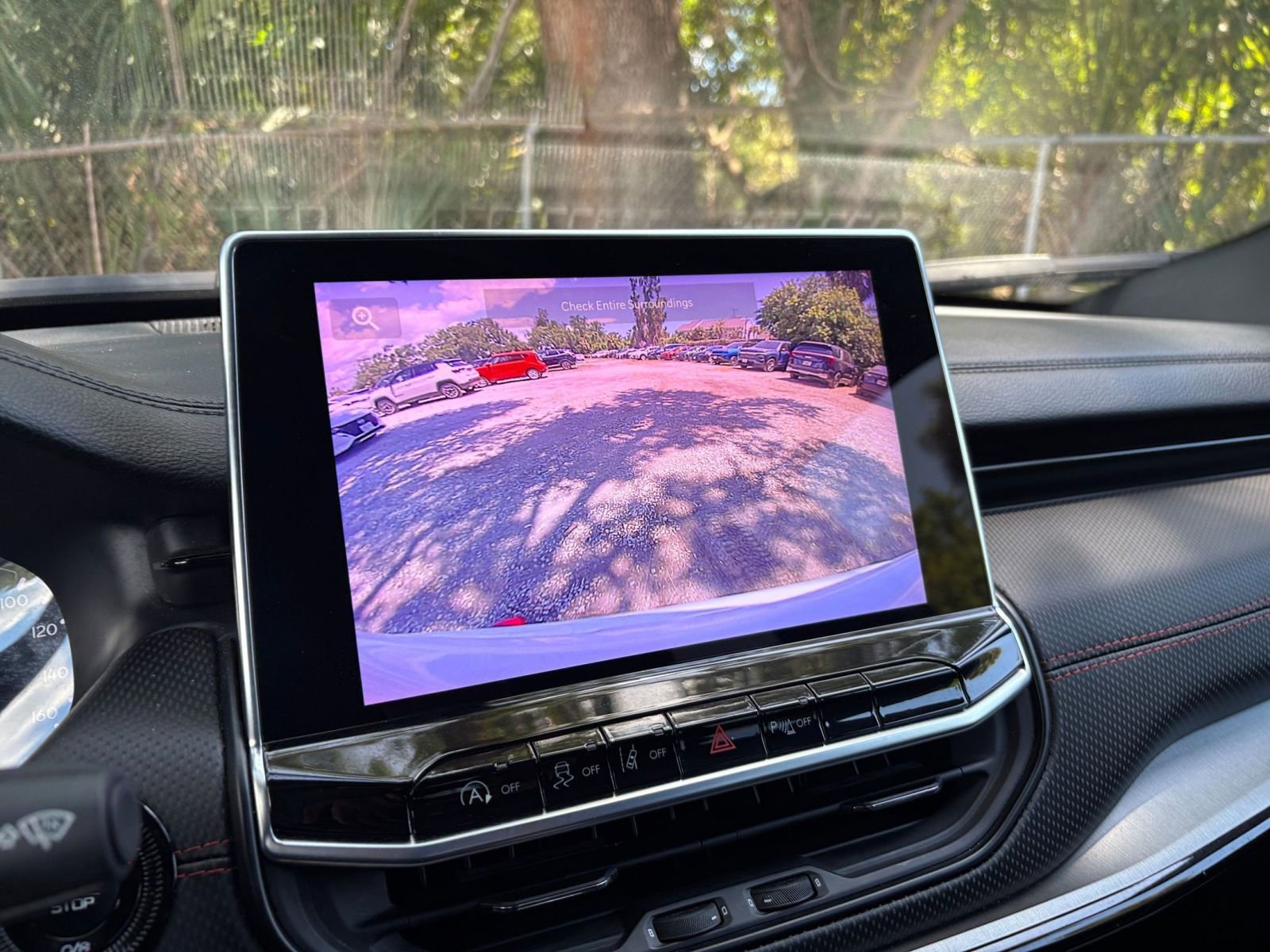 Thumbnail: 2025 Jeep Compass - 24