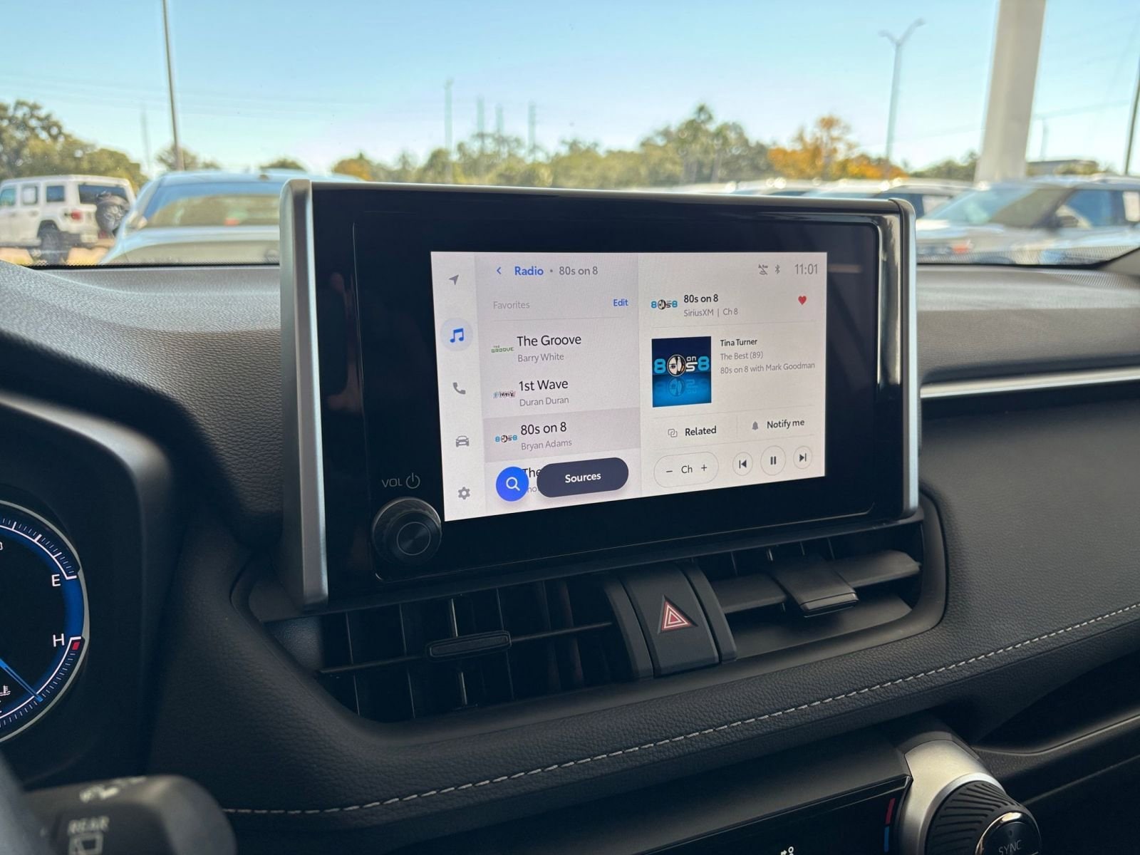 Thumbnail: 2025 Toyota RAV4 - 21