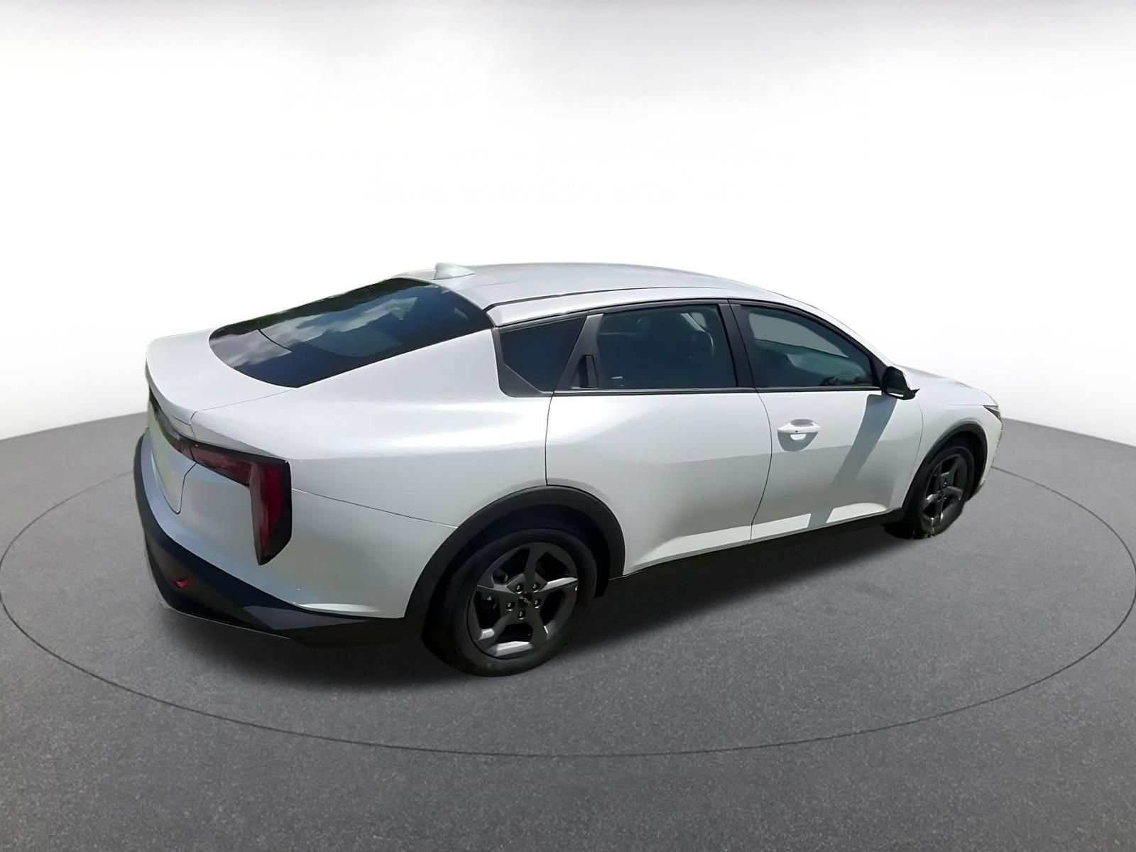 Thumbnail: 2025 Kia K4 - 14