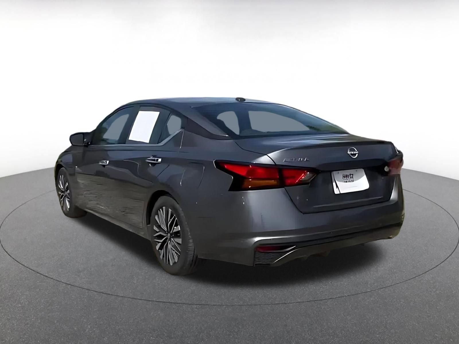 Thumbnail: 2025 Nissan Altima - 11