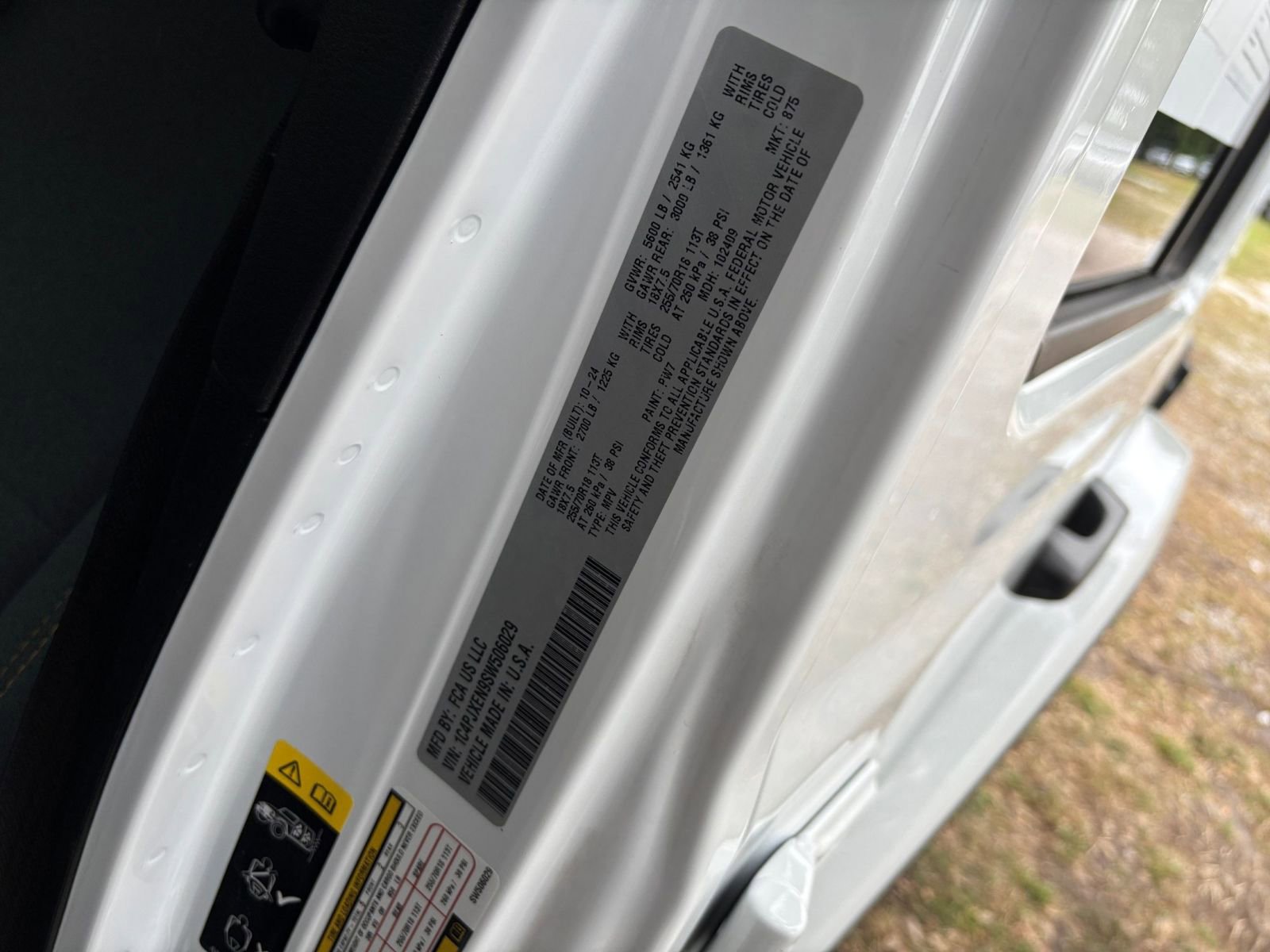 Thumbnail: 2025 Jeep Wrangler - 29