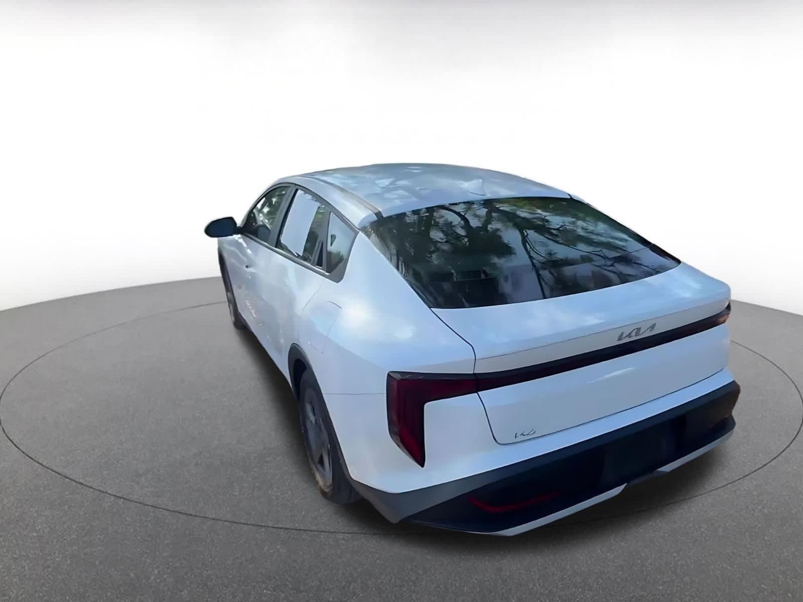 Thumbnail: 2025 Kia K4 - 12