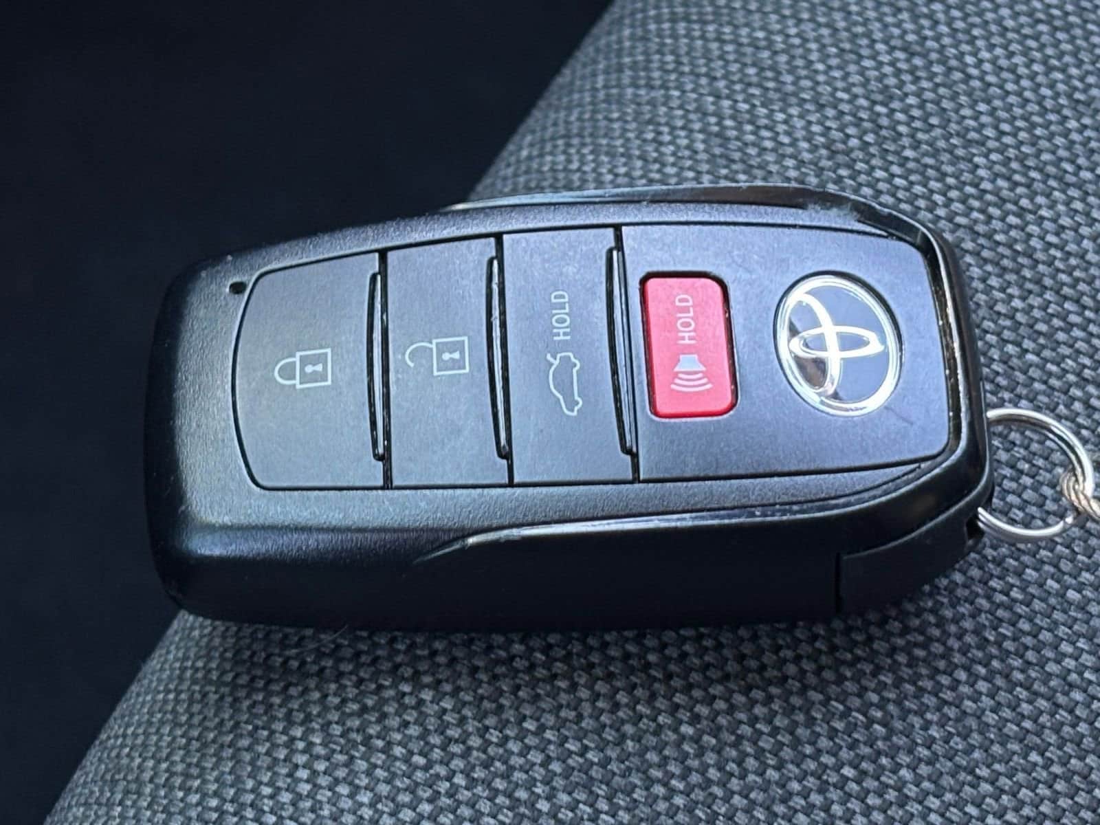 Thumbnail: 2025 Toyota Camry - 22