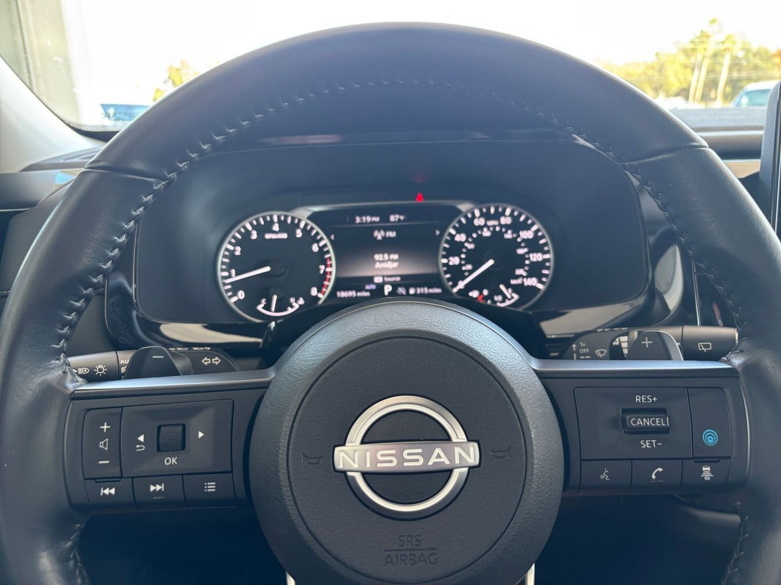 Thumbnail: 2025 Nissan Pathfinder - 28