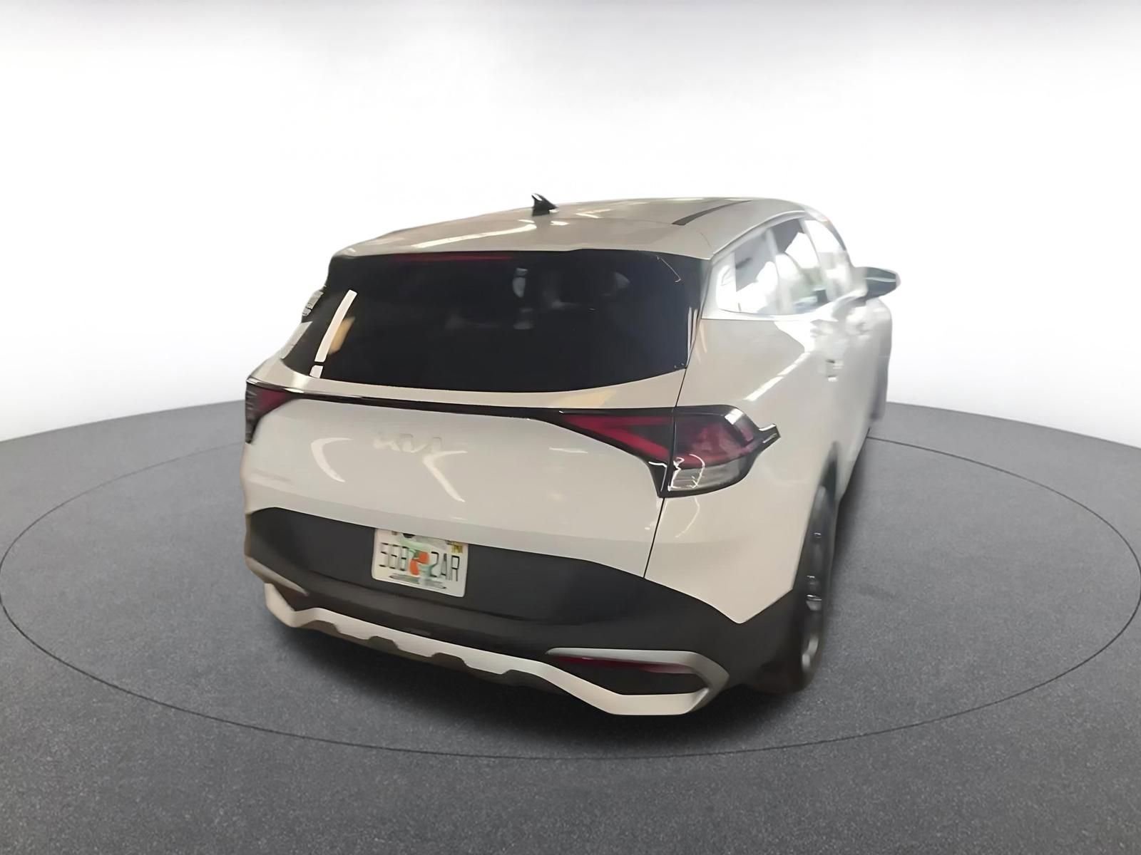 Thumbnail: 2025 Kia Sportage - 14