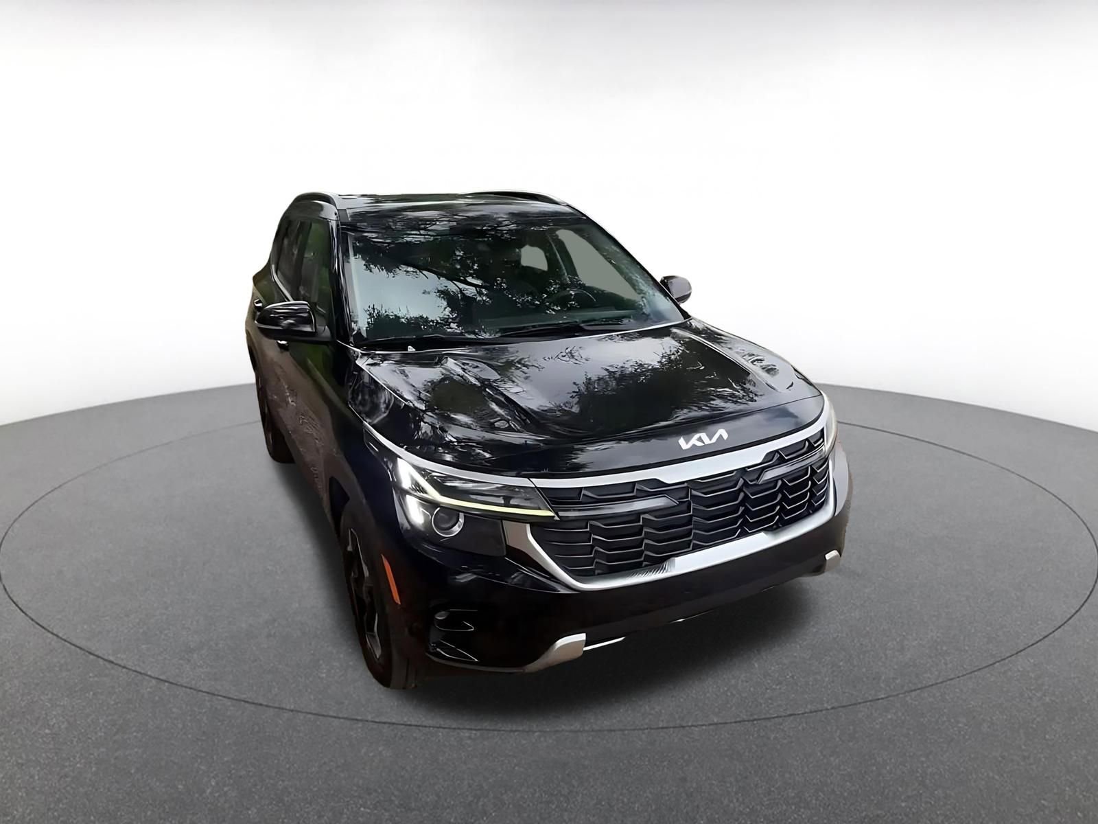 Thumbnail: 2025 Kia Seltos - 3