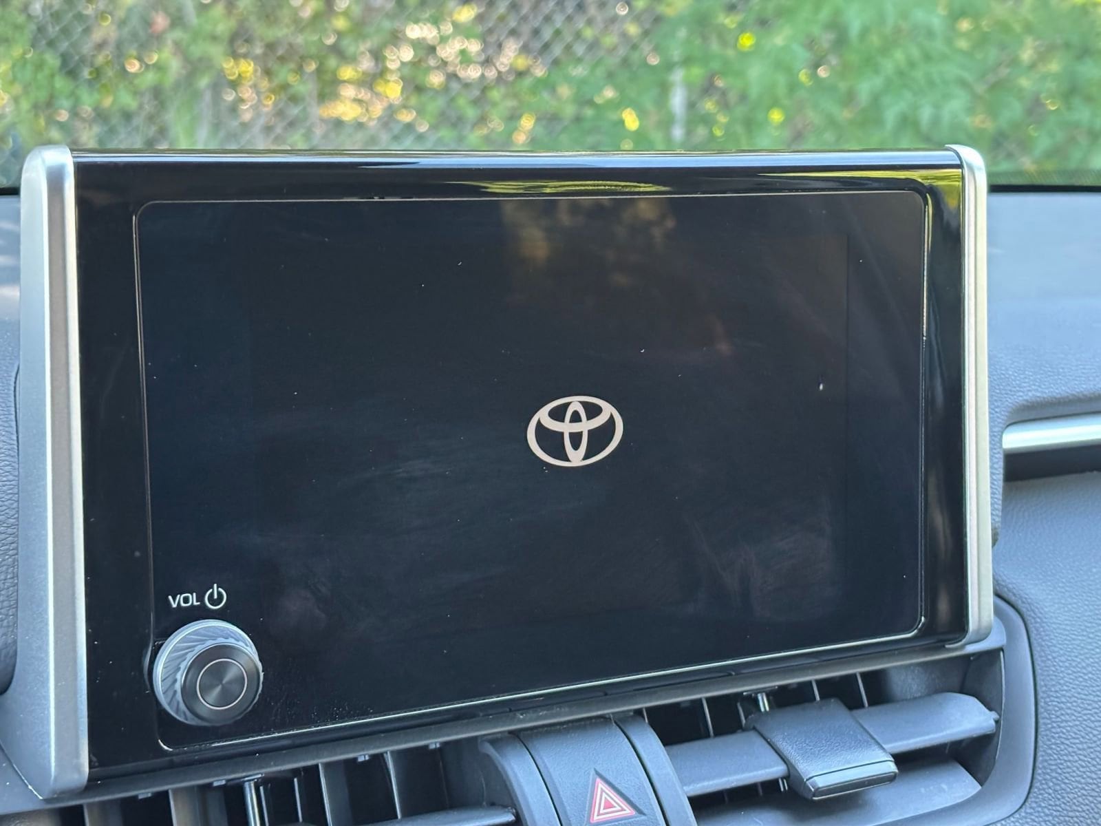 Thumbnail: 2025 Toyota RAV4 - 21