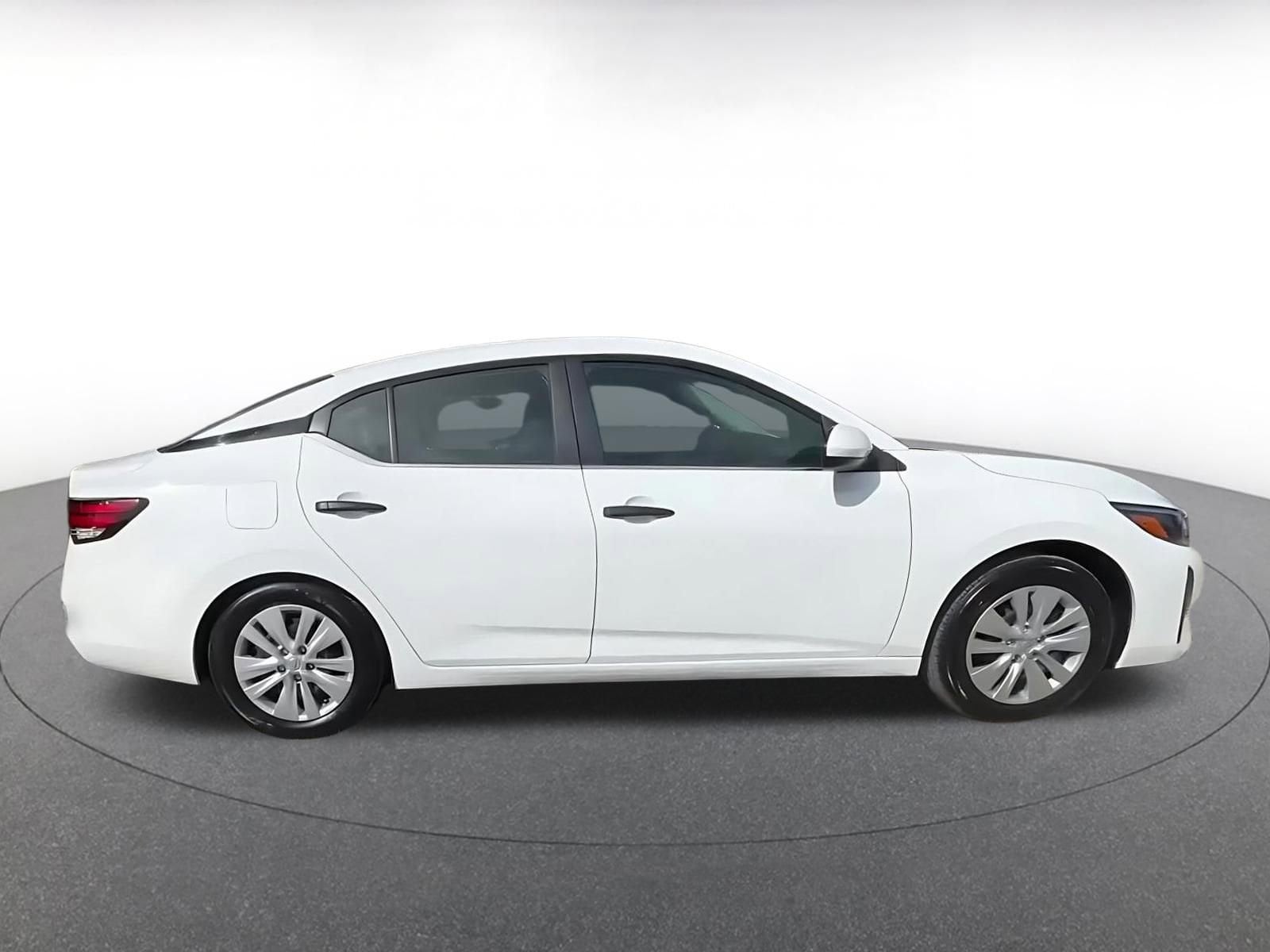 Thumbnail: 2025 Nissan Sentra - 16