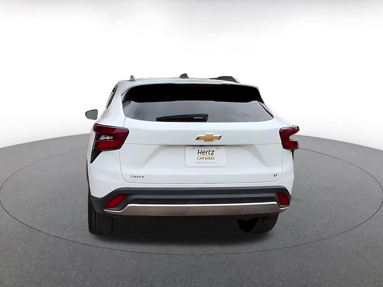 Thumbnail: 2025 Chevrolet Trax - 12