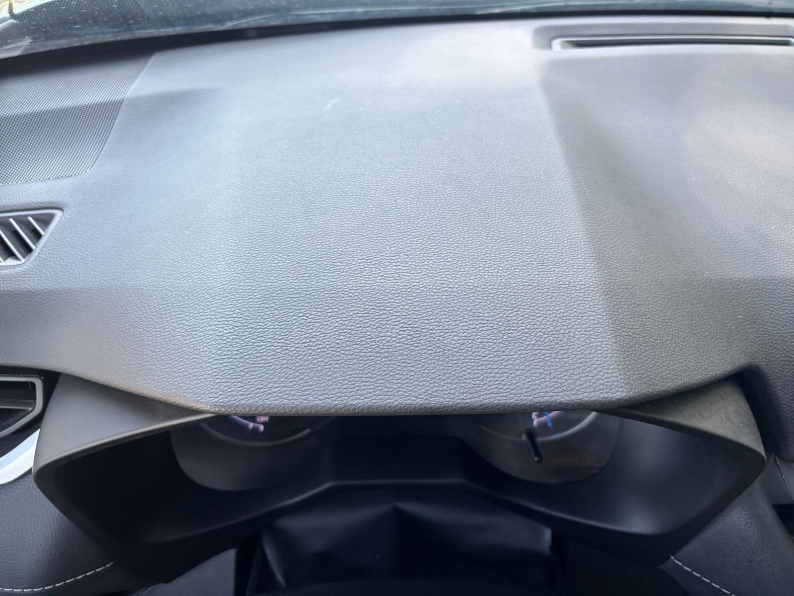 Thumbnail: 2025 Toyota RAV4 - 35