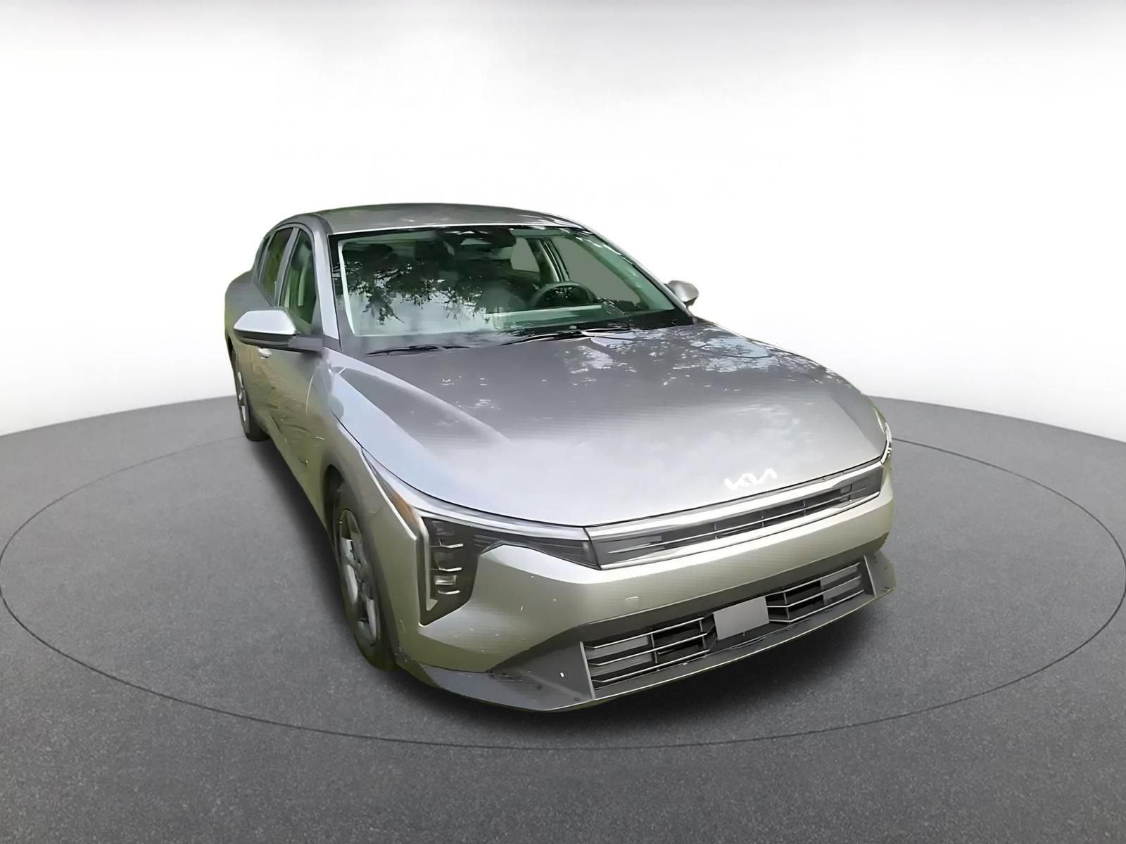 Thumbnail: 2025 Kia K4 - 3