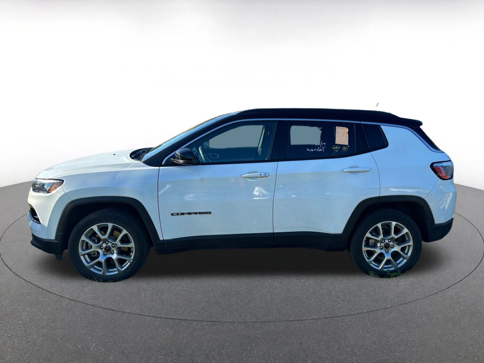 Thumbnail: 2025 Jeep Compass - 10