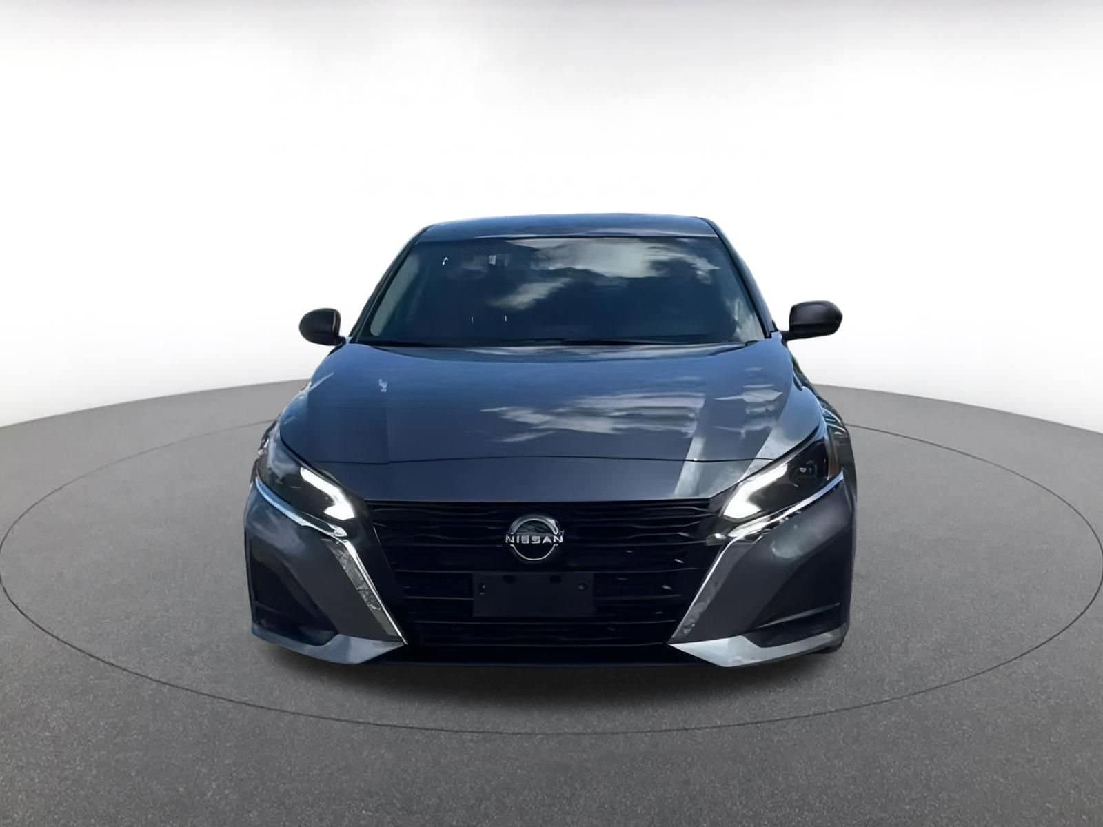 Thumbnail: 2024 Nissan Altima - 3