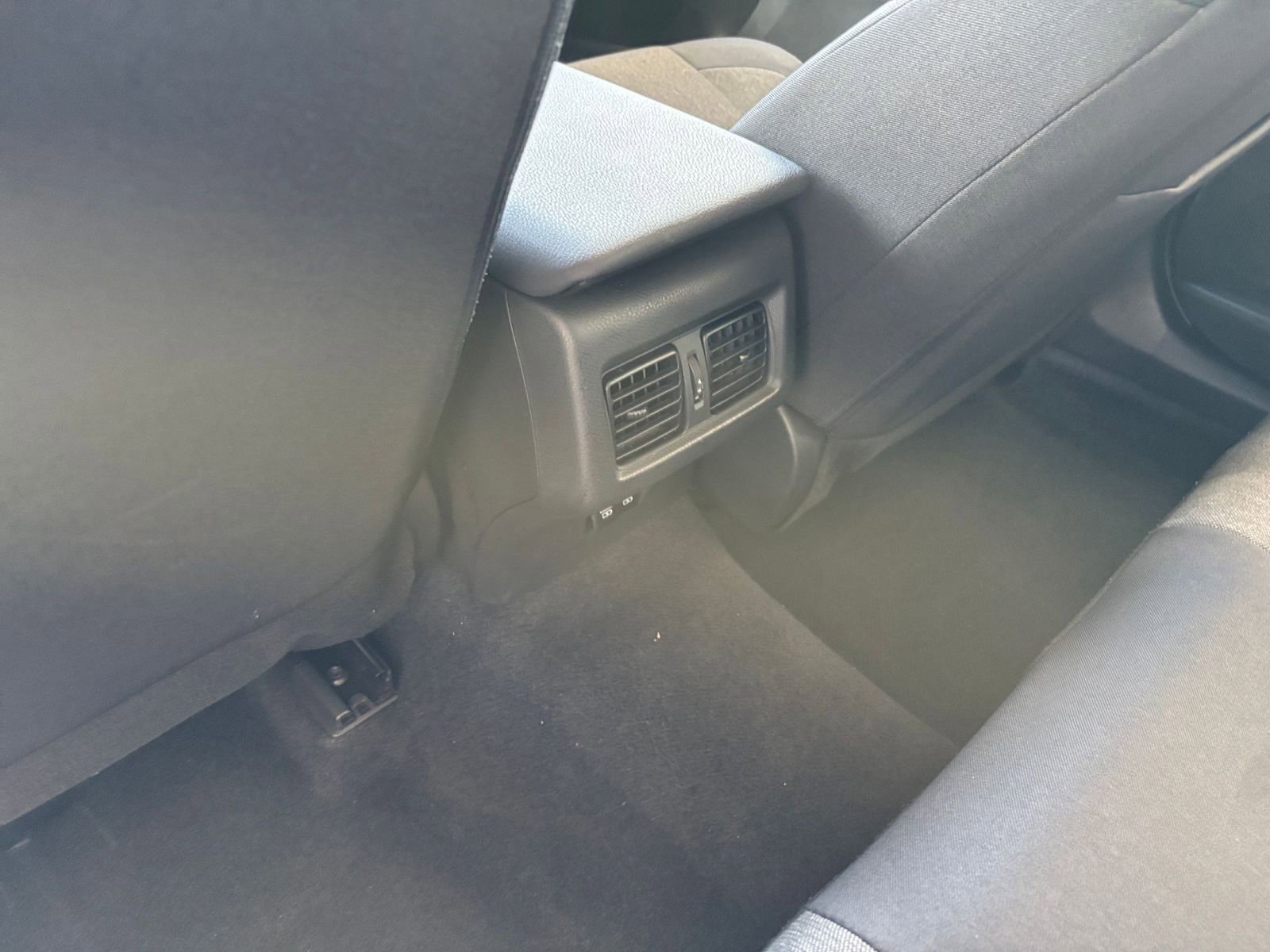 Thumbnail: 2025 Toyota Camry - 24