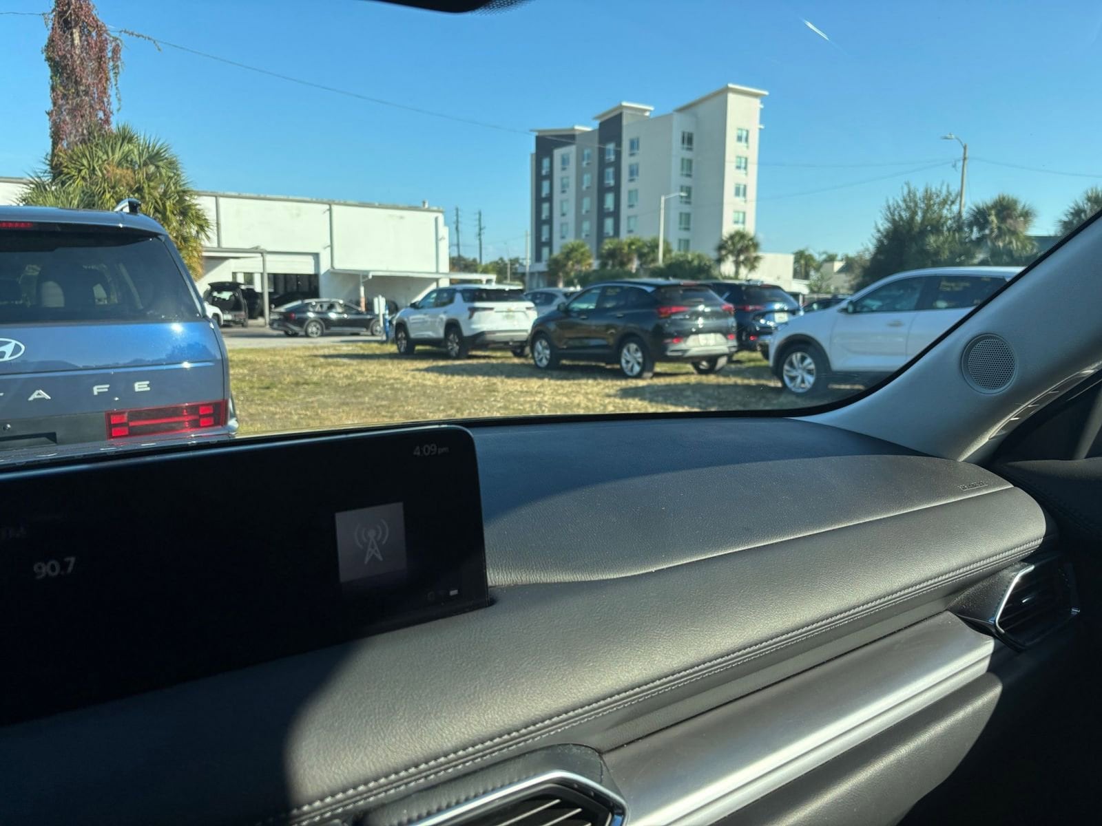 Thumbnail: 2025 Mazda CX-5 - 35