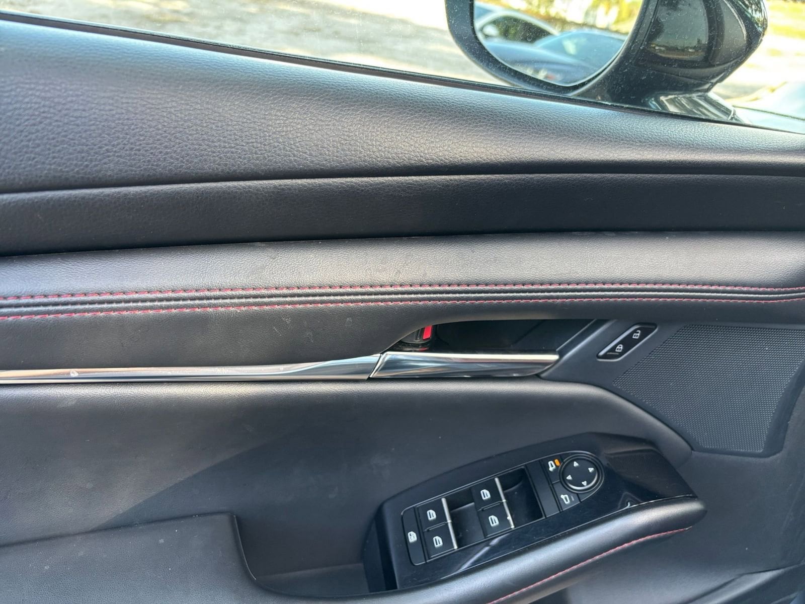 Thumbnail: 2025 Mazda Mazda3 - 21