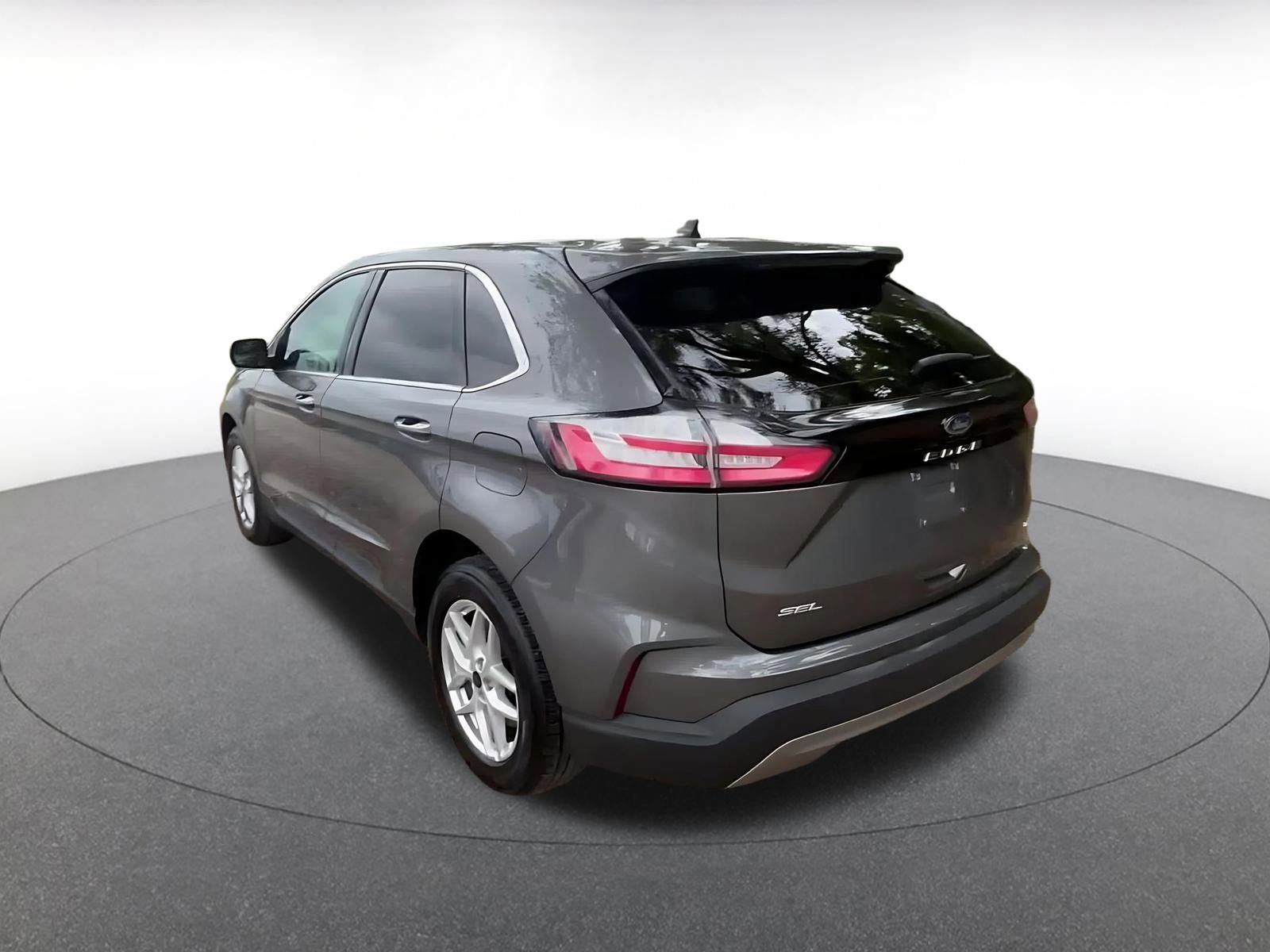 Thumbnail: 2024 Ford Edge - 11