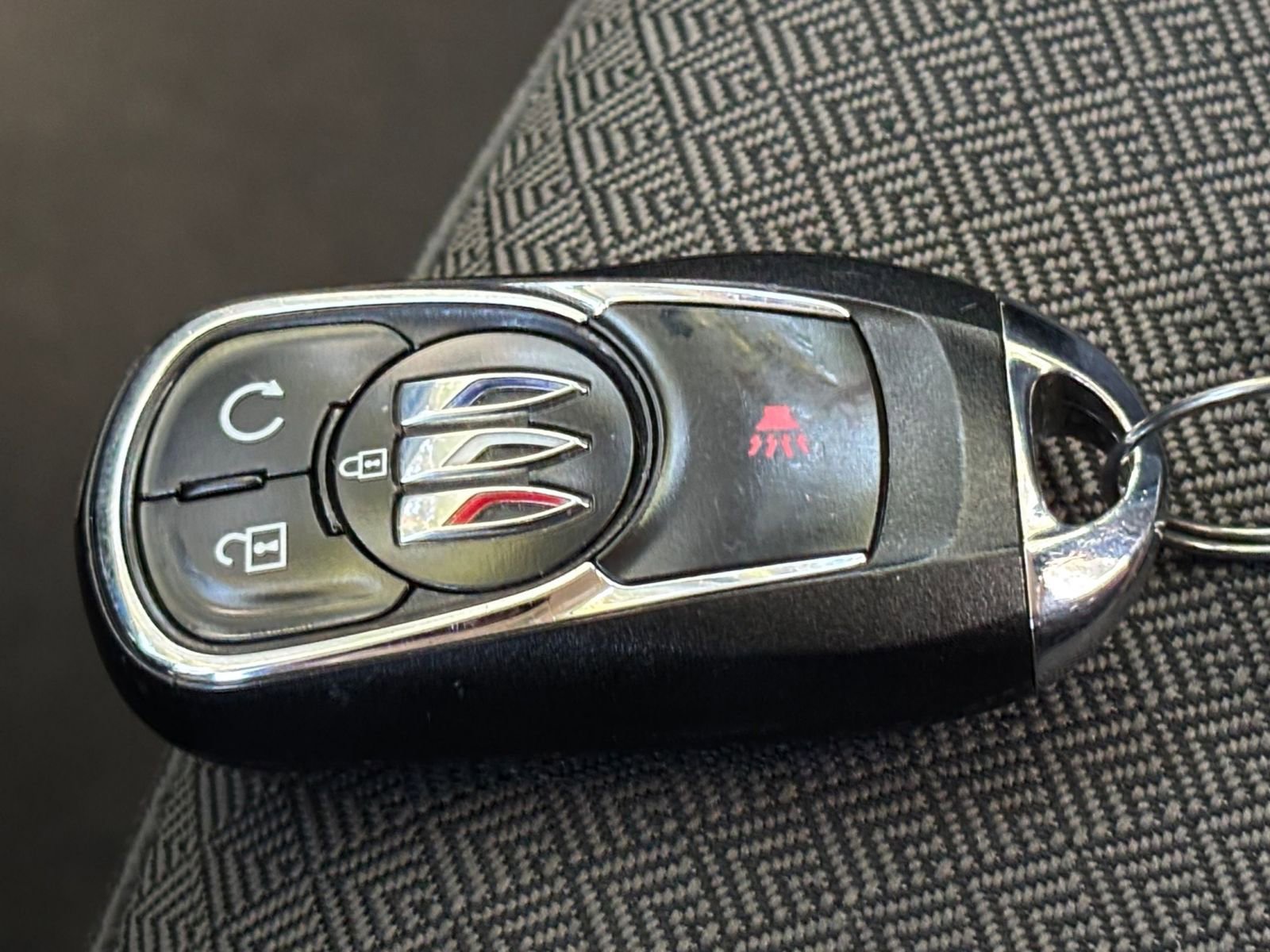 Thumbnail: 2025 Buick Encore GX - 21