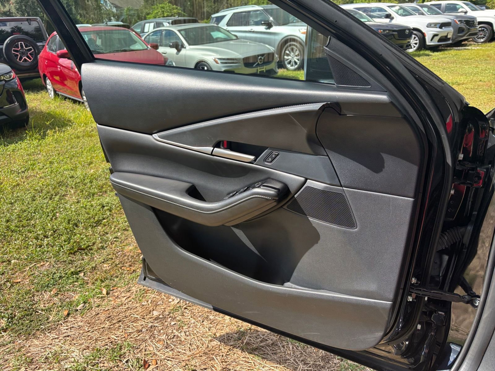 Thumbnail: 2025 Mazda CX-30 - 20