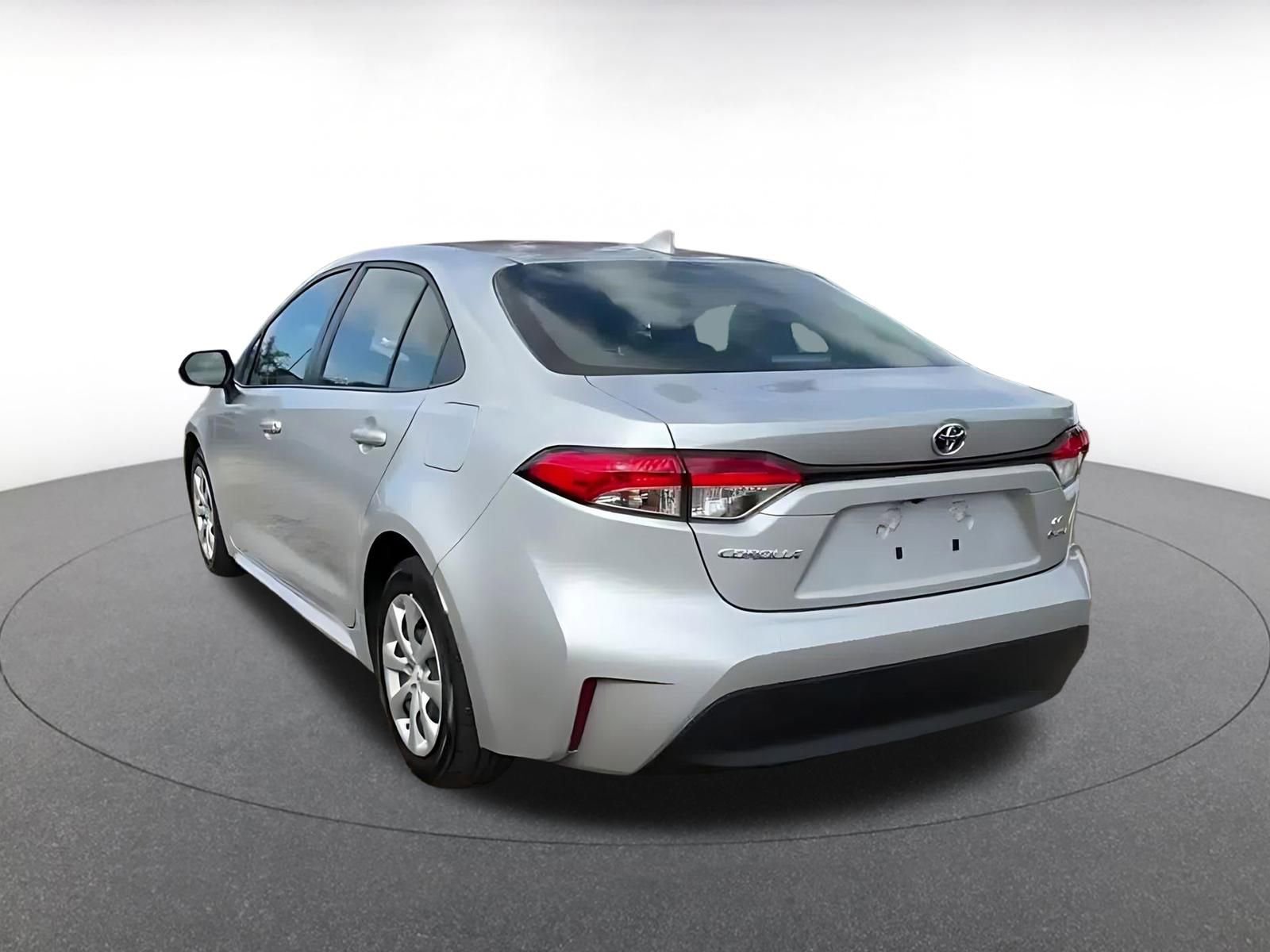 Thumbnail: 2025 Toyota Corolla - 11