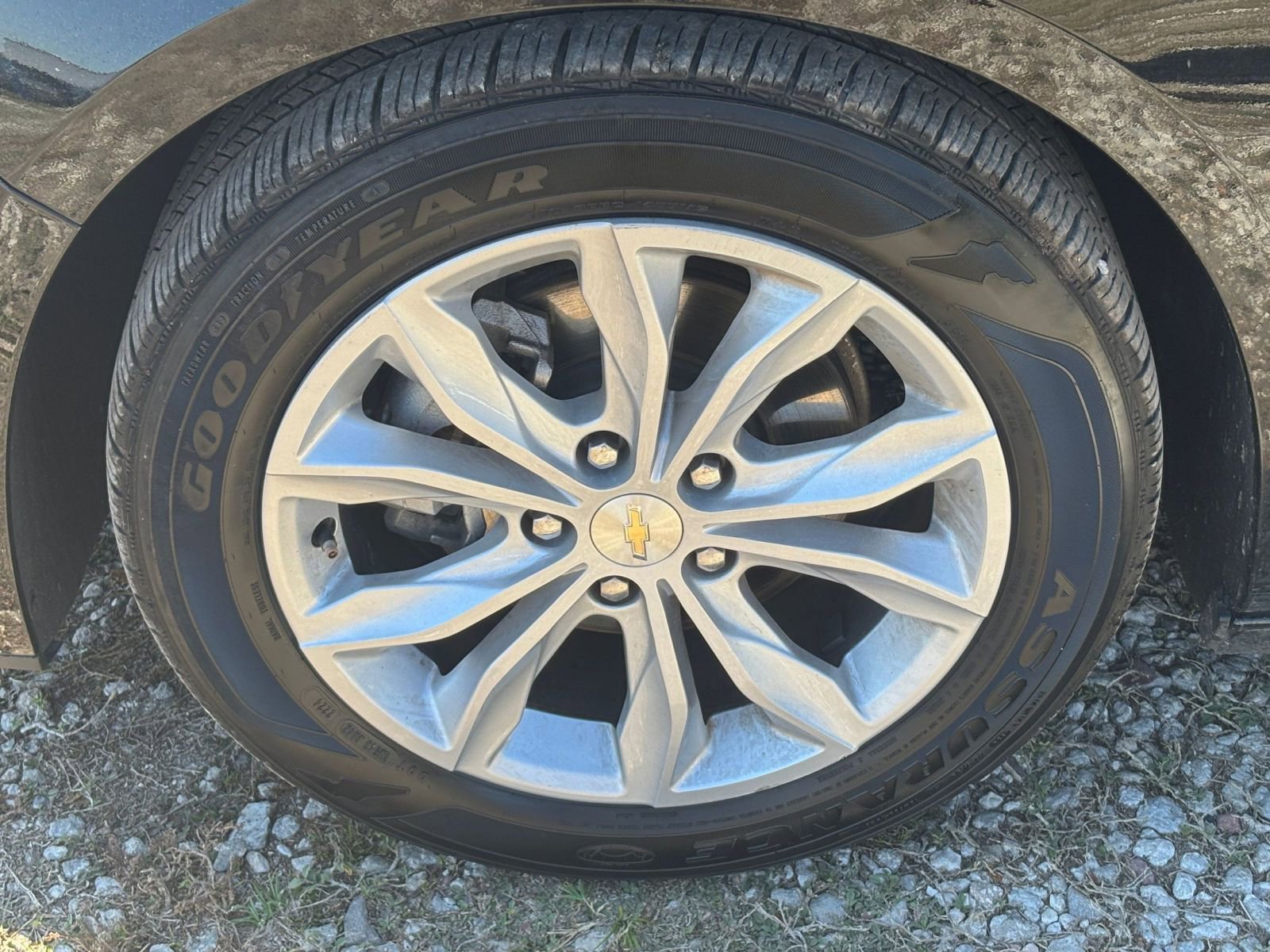 Thumbnail: 2024 Chevrolet Malibu - 32