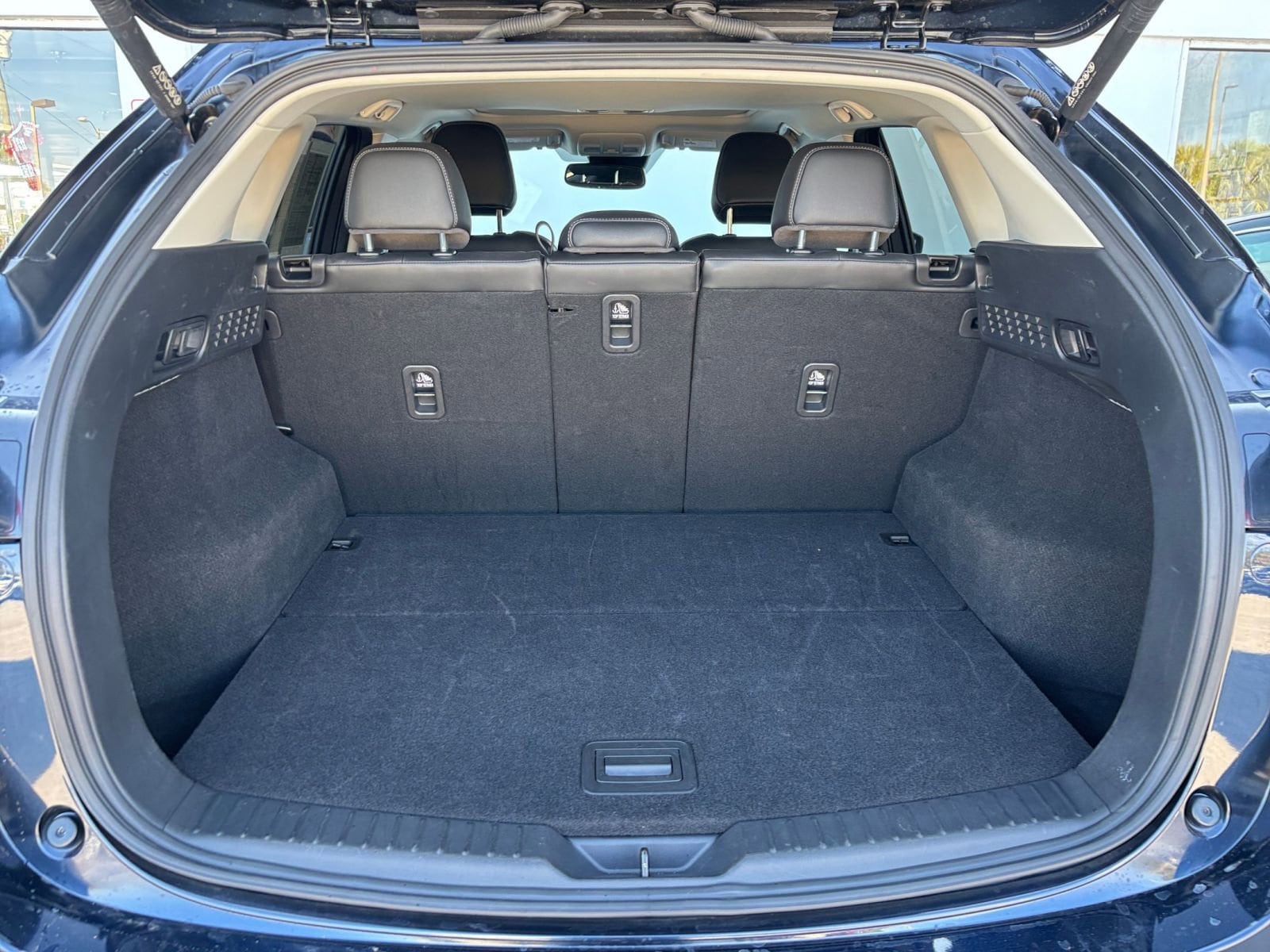 Thumbnail: 2025 Mazda CX-5 - 32