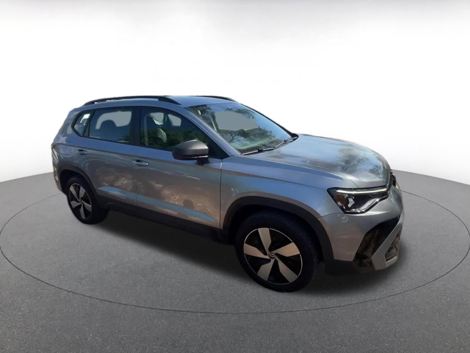 Thumbnail: 2025 Volkswagen Taos - 2