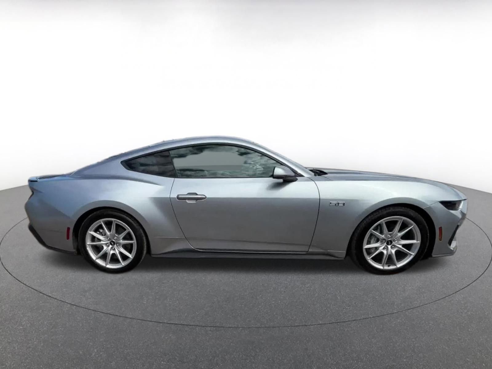 Thumbnail: 2025 Ford Mustang - 16