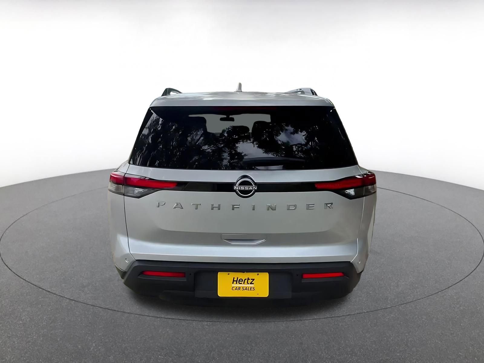 Thumbnail: 2025 Nissan Pathfinder - 12