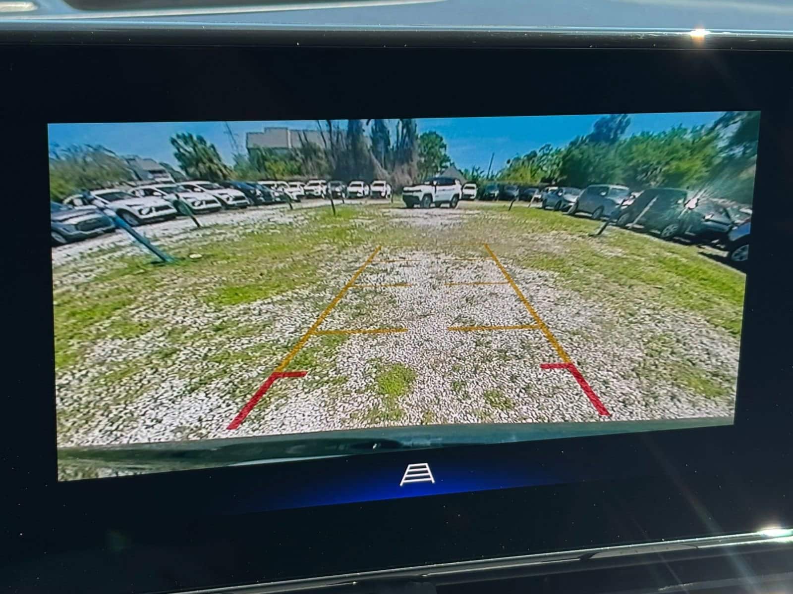 Thumbnail: 2025 Chevrolet Trax - 24