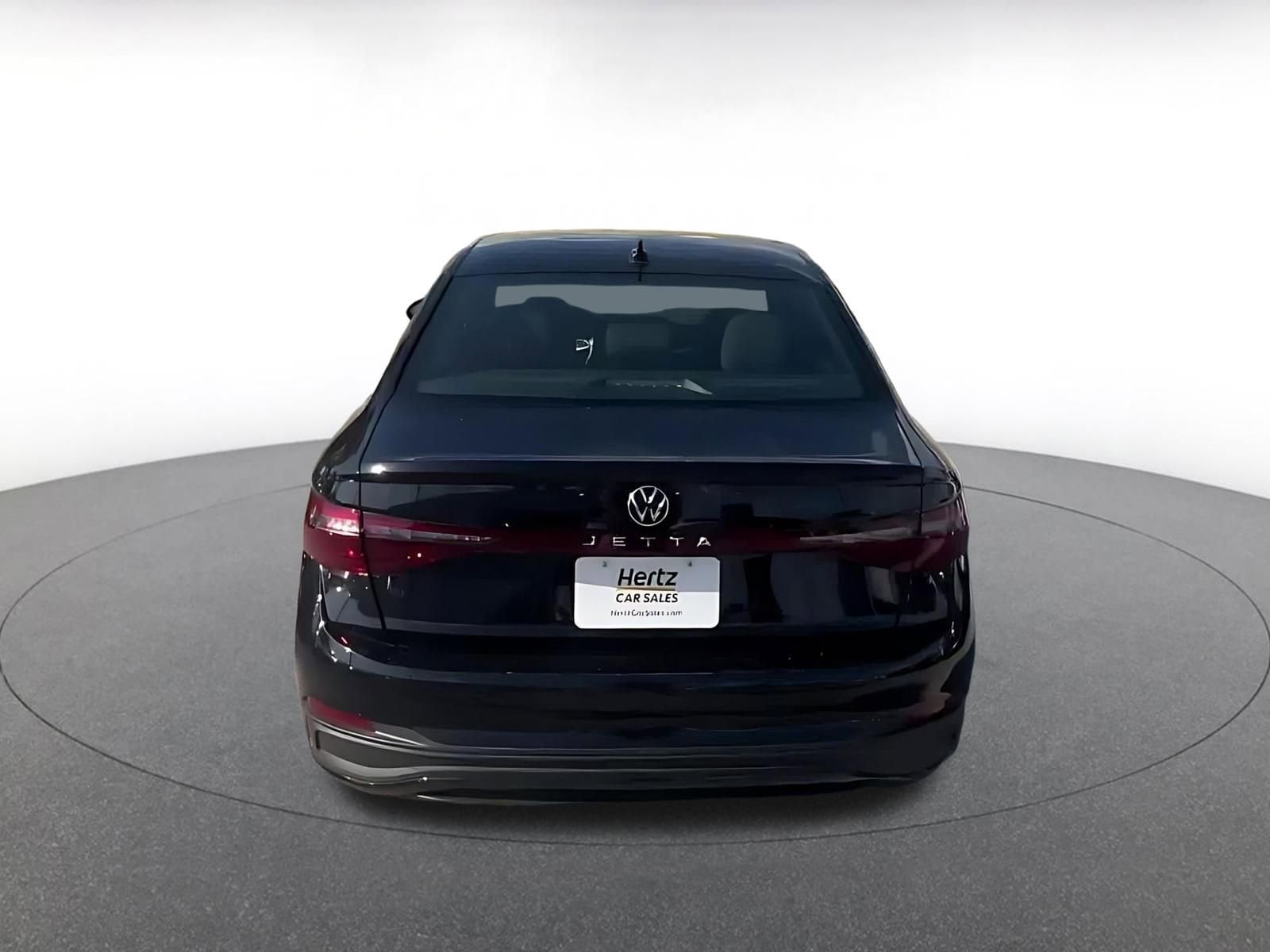 Thumbnail: 2025 Volkswagen Jetta - 12