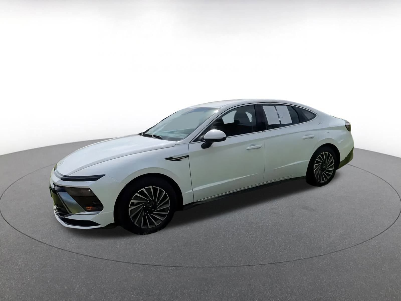 Thumbnail: 2024 Hyundai Sonata - 8