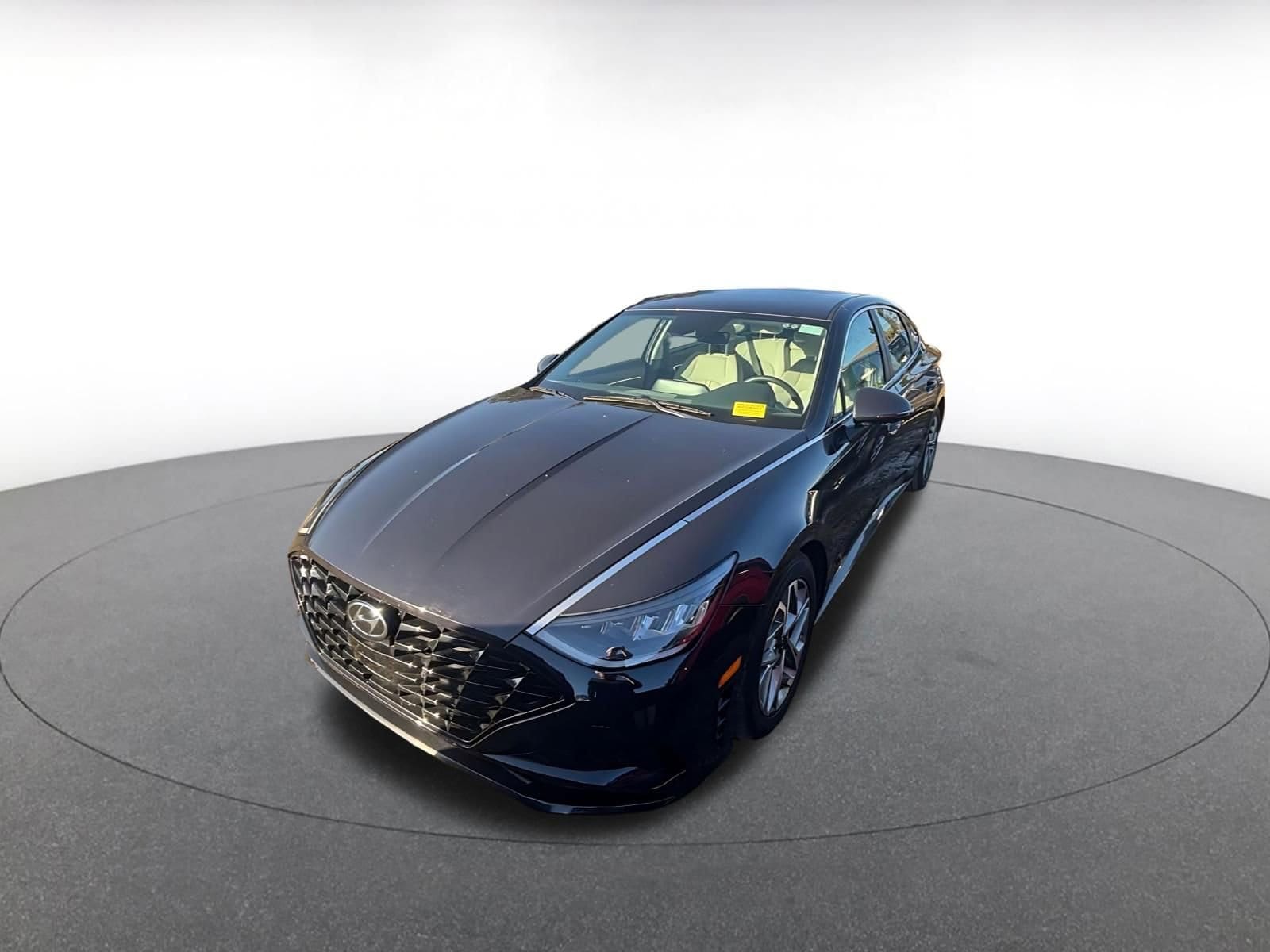 Thumbnail: 2023 Hyundai Sonata - 3