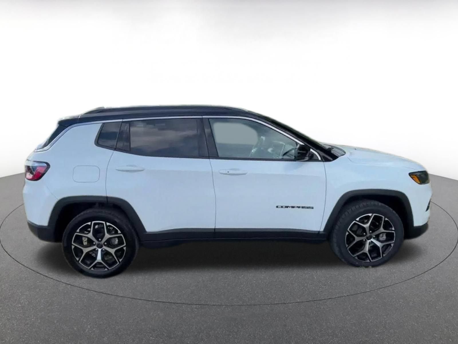 Thumbnail: 2025 Jeep Compass - 15