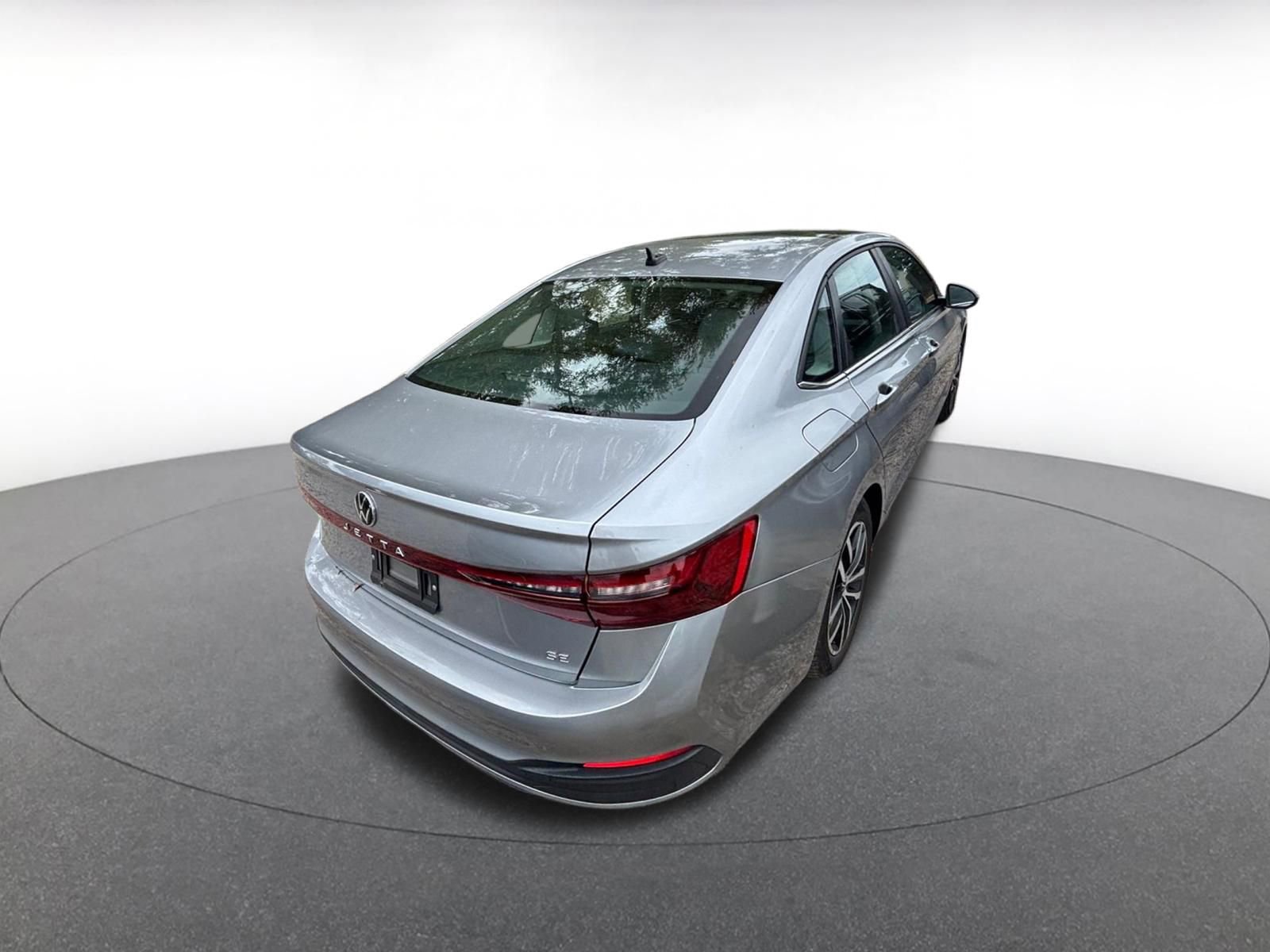 Thumbnail: 2025 Volkswagen Jetta - 5