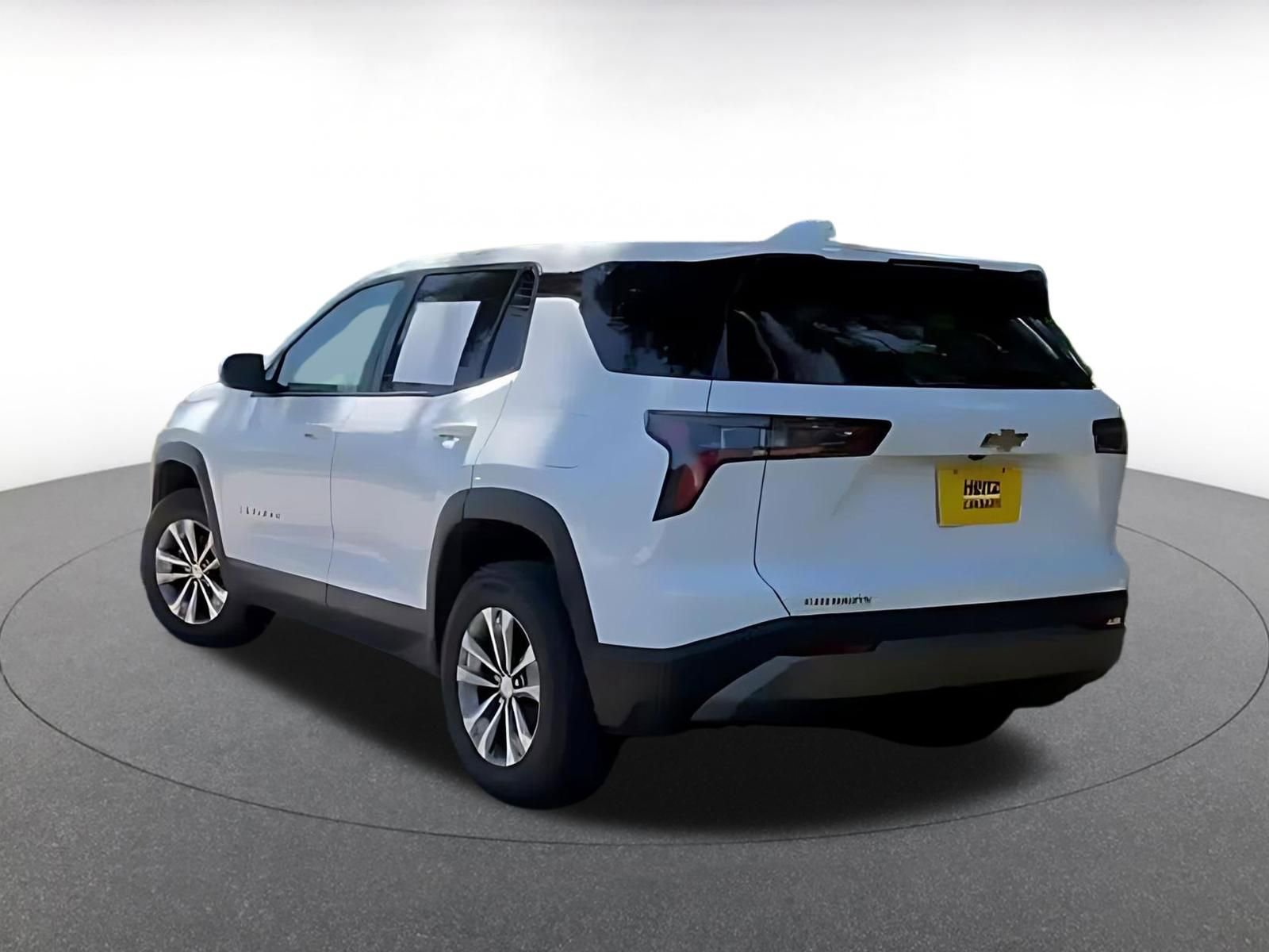 Thumbnail: 2025 Chevrolet Equinox - 10
